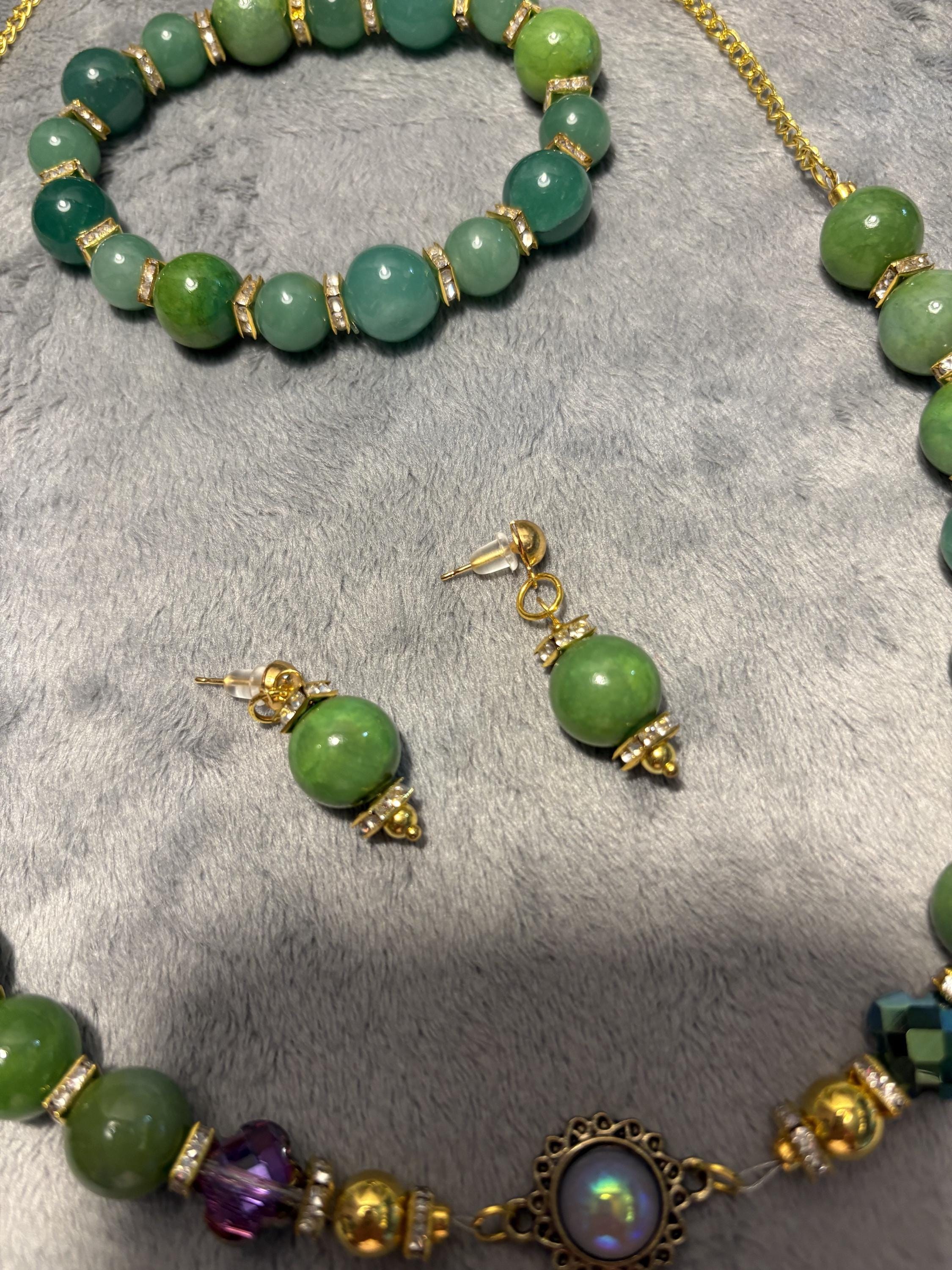 Green Quartz Jewelry Set, Gemstone Necklace Bracelet Earrings, Gold Tone Crystal Beaded Jewelry, Handmade Gift for Her view 16