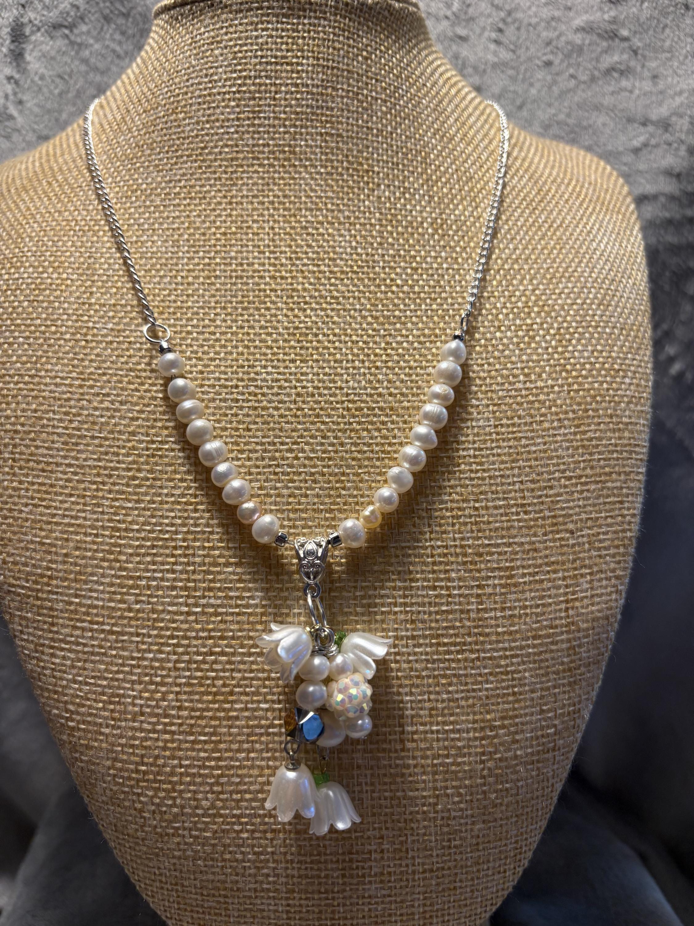 Handmade Lily of the Valley Pearl Jewelry Set, Floral Necklace, Bracelet, Earrings view 5