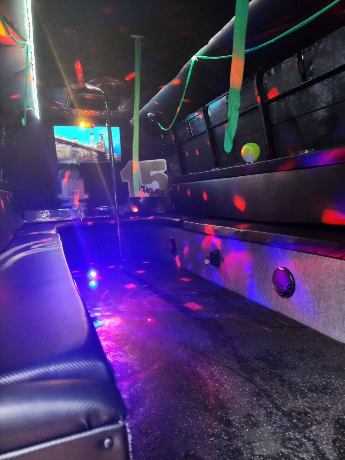 Kiwe's Party Bus interior and amenities 8