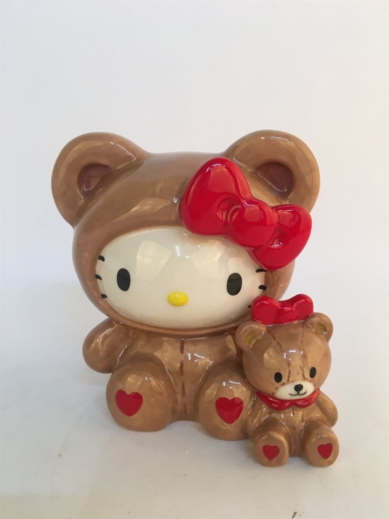 HELLO KITTY AND TEDDY BEAR LOVE FIGURINE