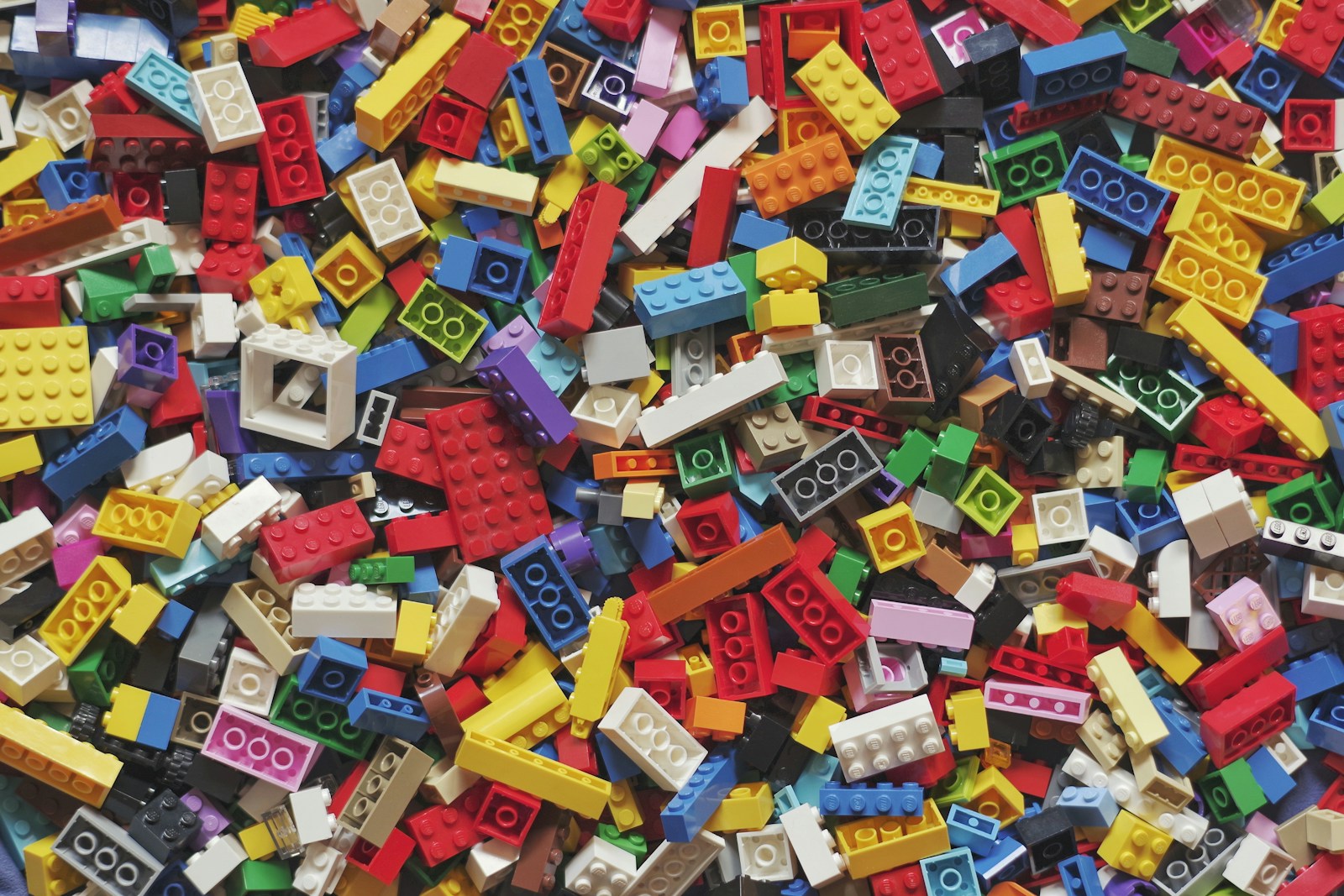 Colorful building pieces for a short hands-on learning break