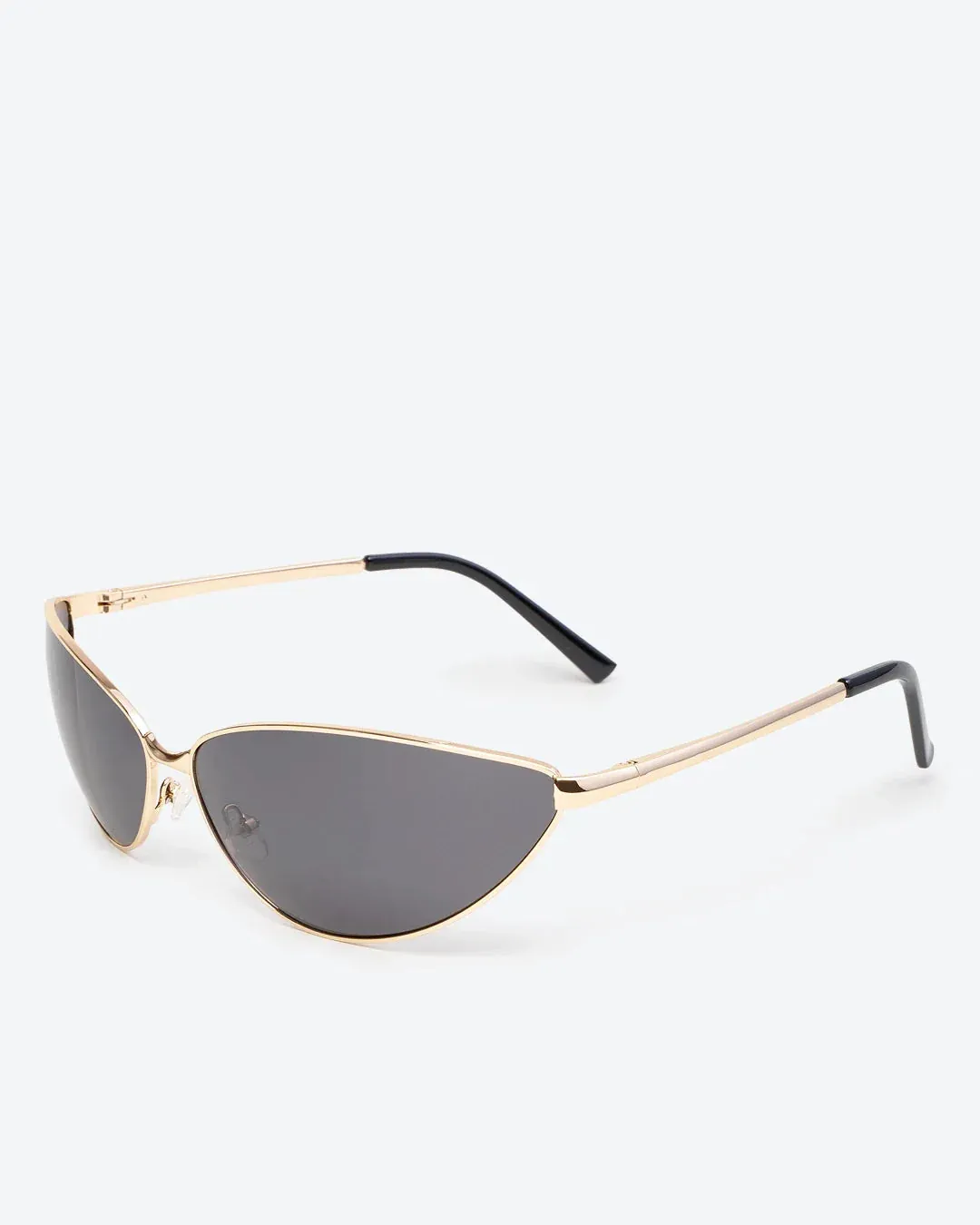 SVELTE - Black Polarized Lenses, Gold Chrome Frame