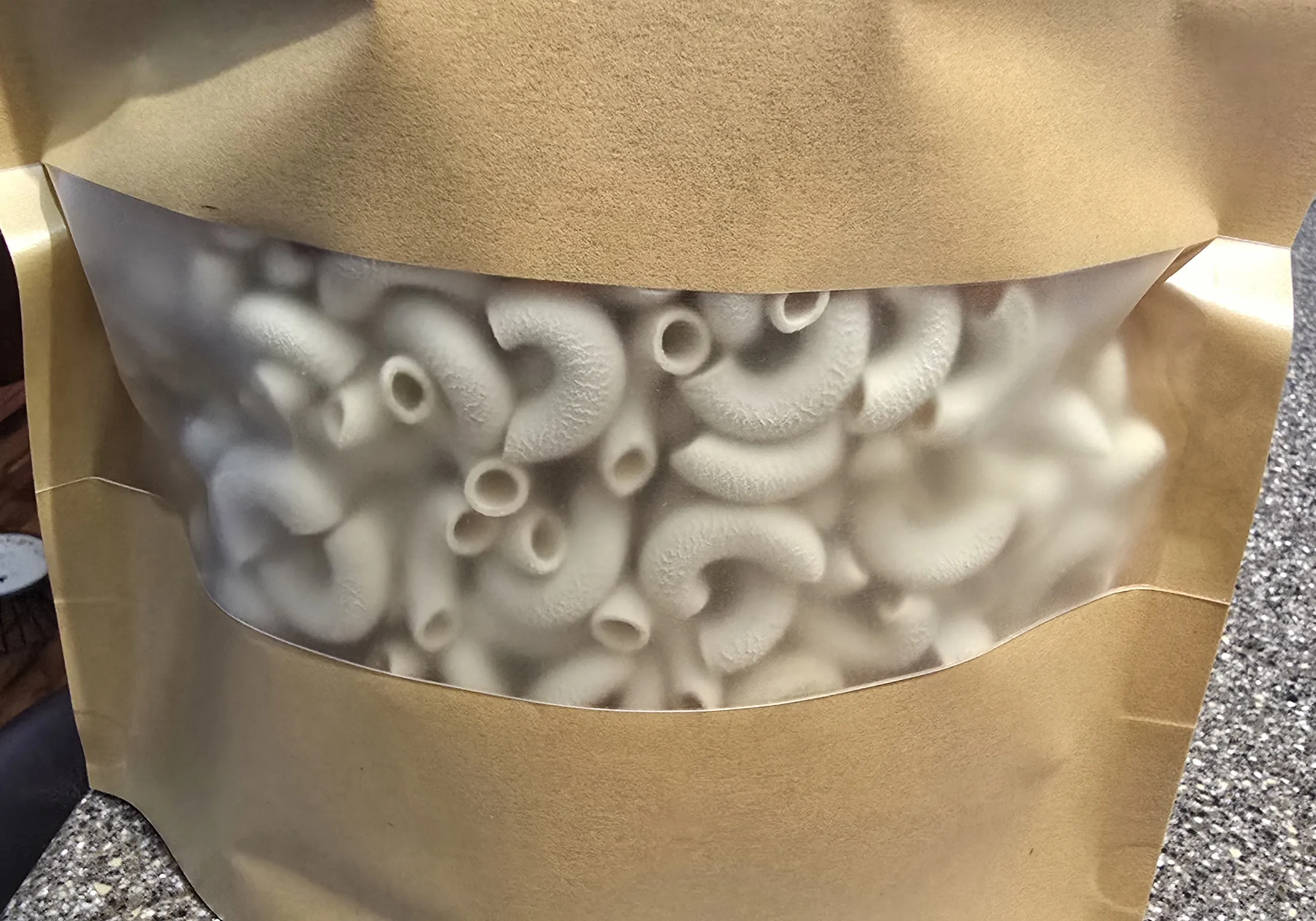 Small elbow semolina pasta for a family dinner