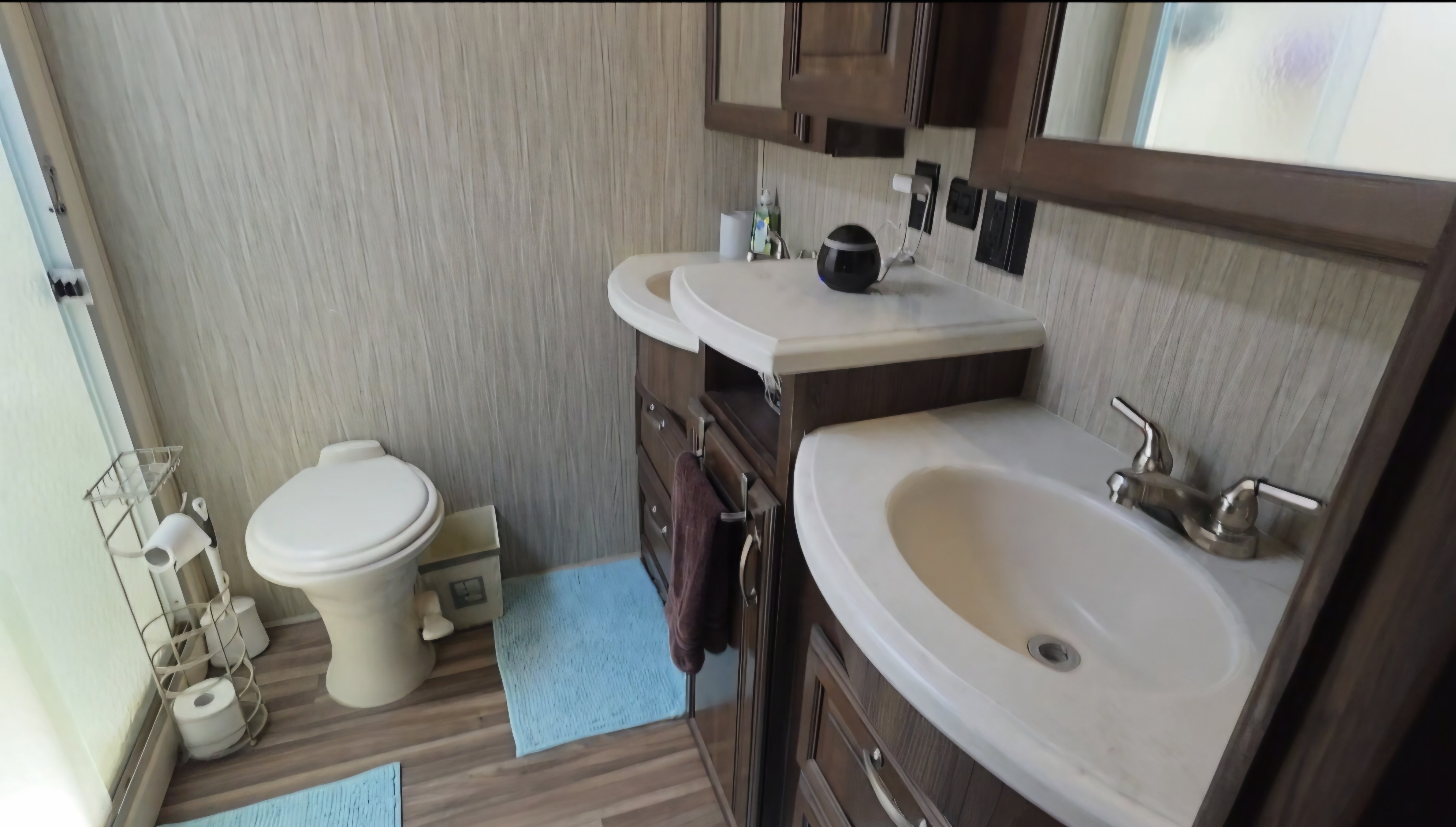 Bathroom in the Ahavah Suite
