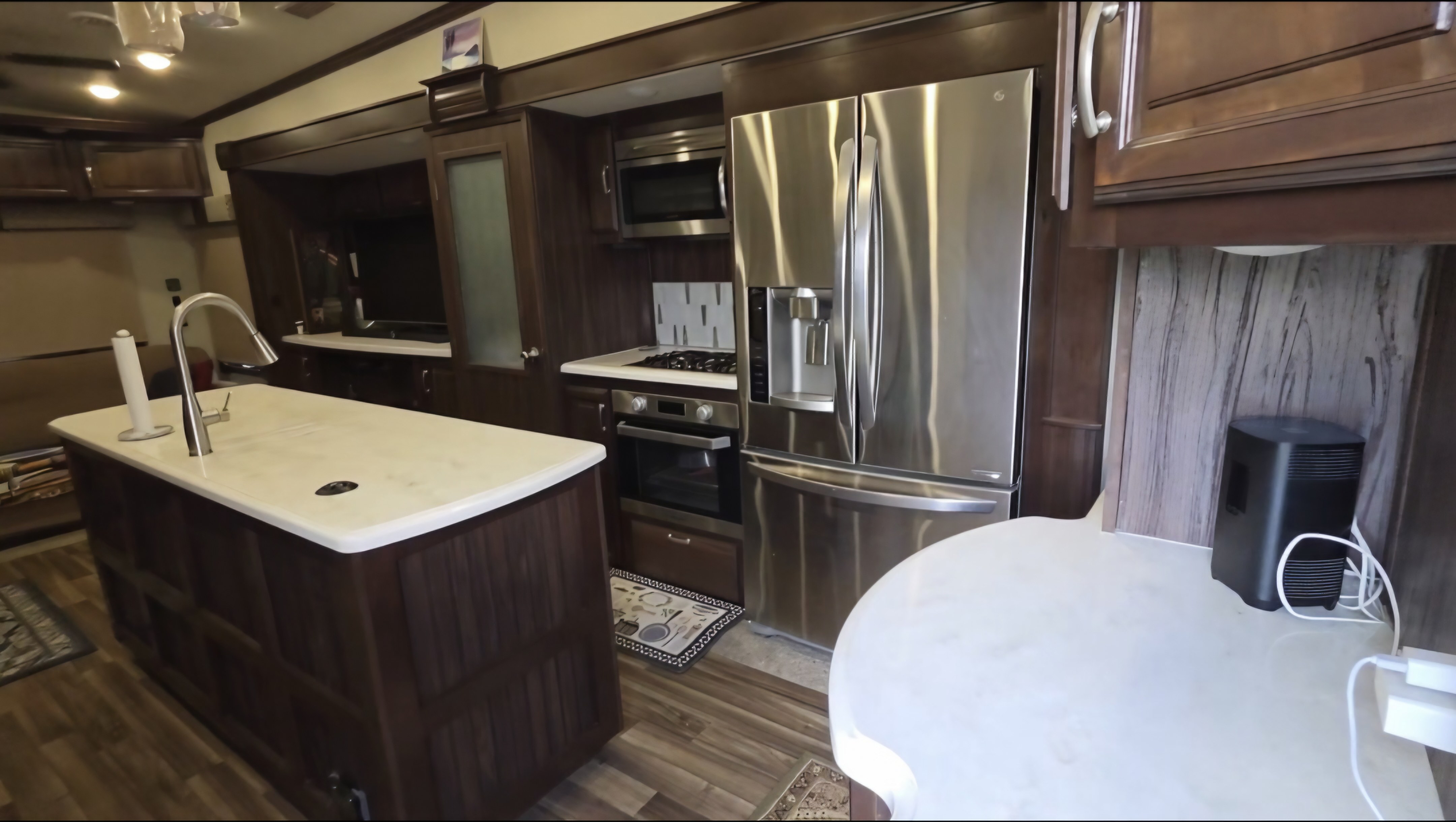 Full kitchen in the Ahavah Suite