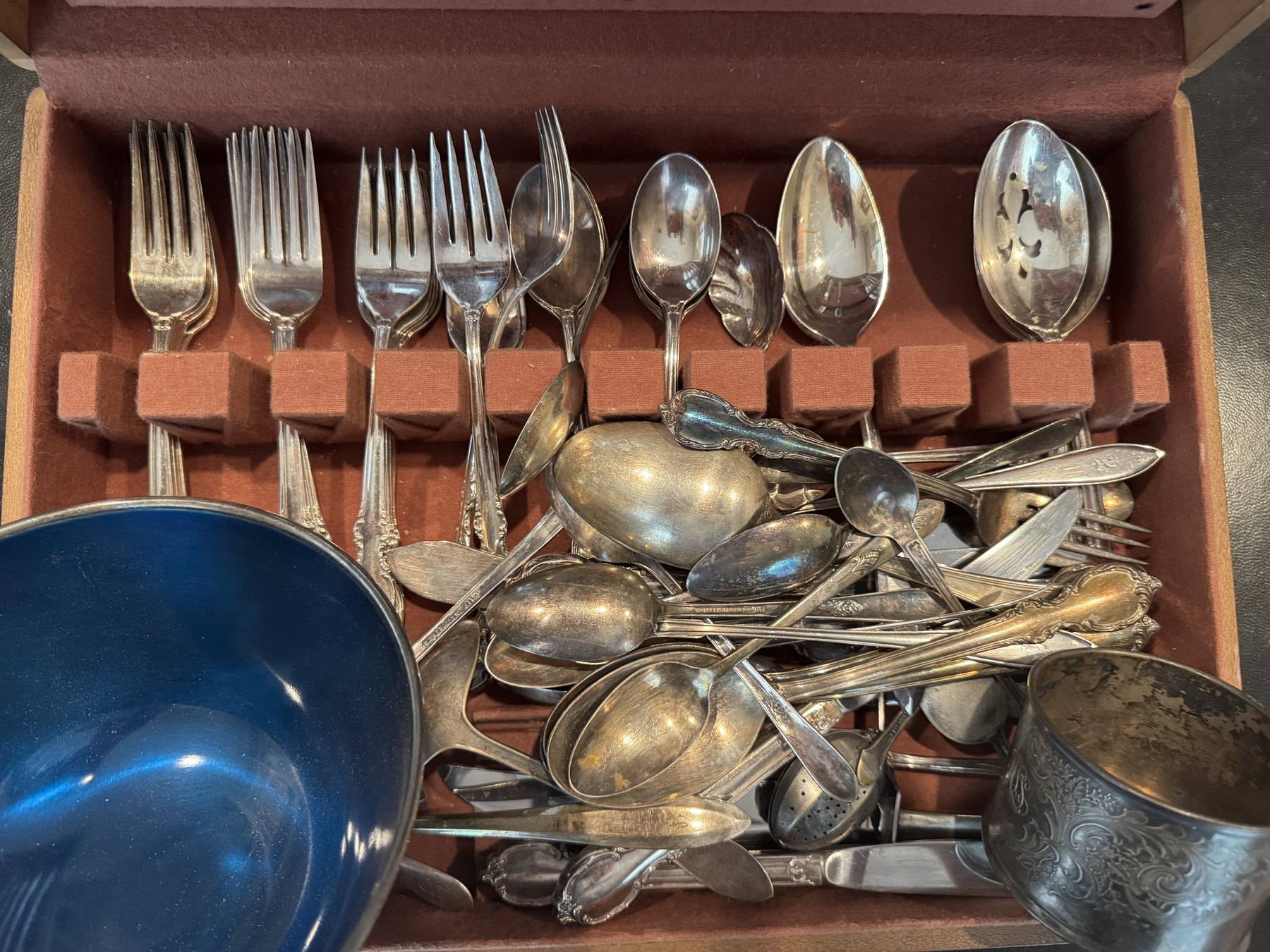 Estate silverware kept together for an auction review
