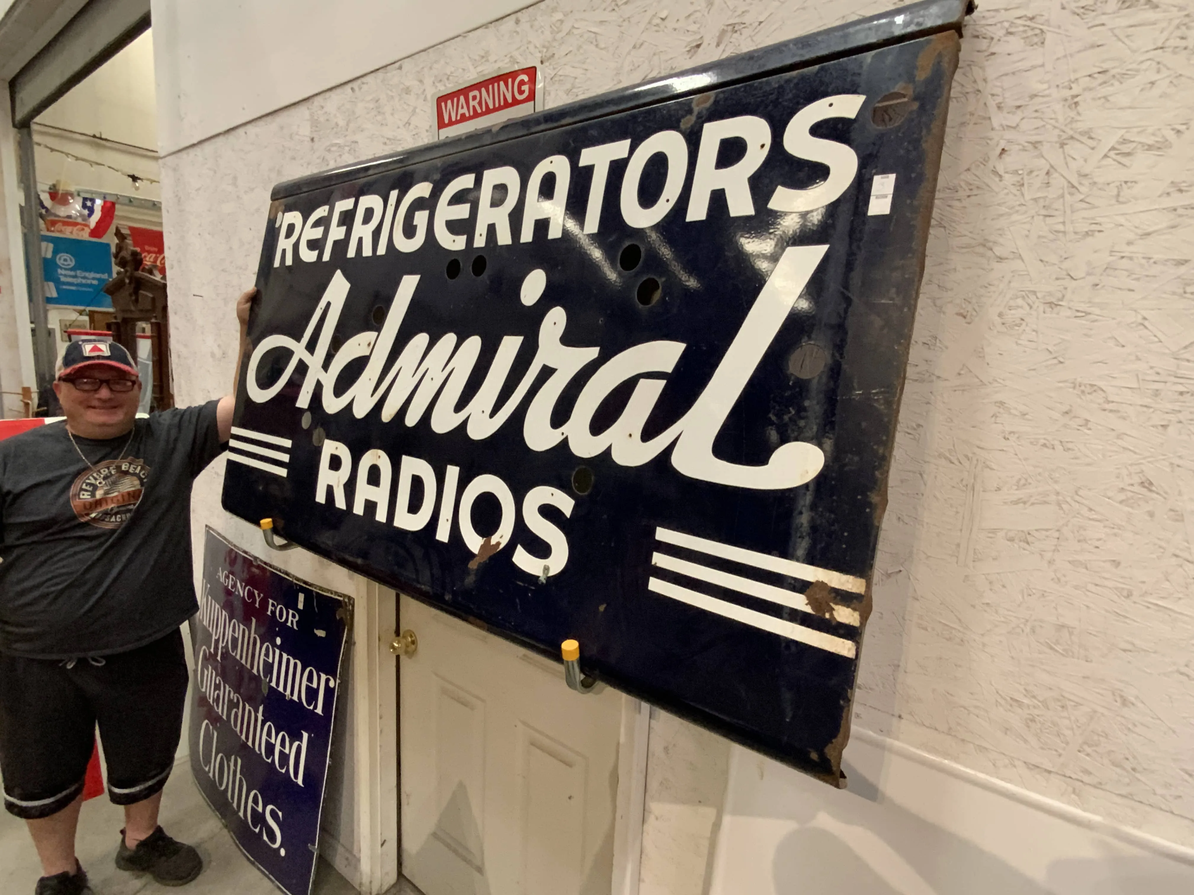 A Series of Man-Cave Americana Auctions — photo 1