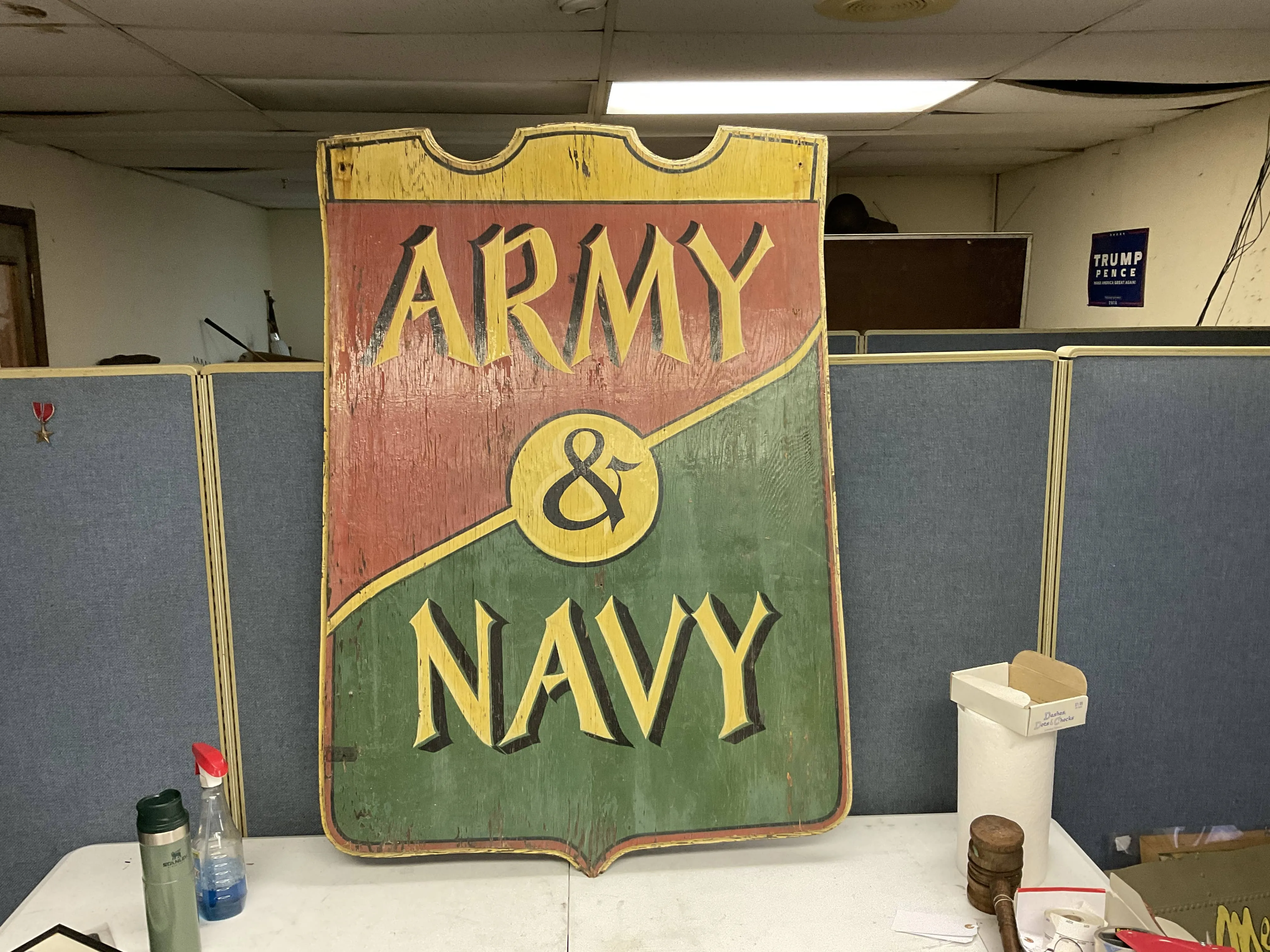 A Series of Man-Cave Americana Auctions — photo 13