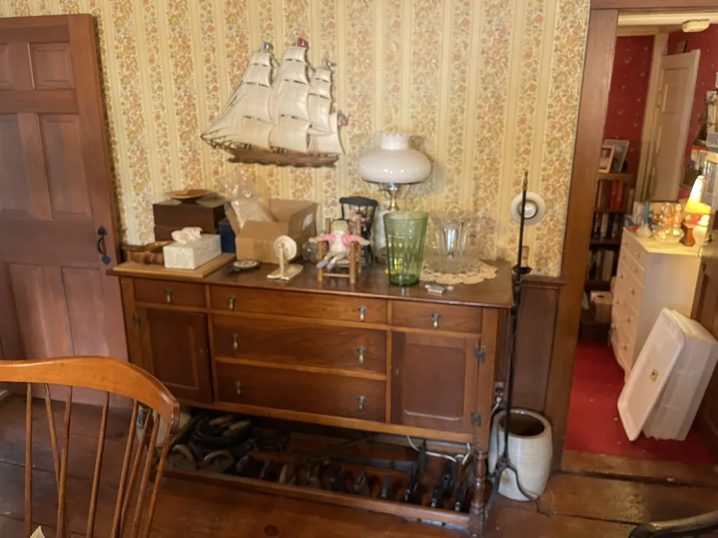 Estate Sale of Adele Carolyn (Taber) Passmore — photo 32