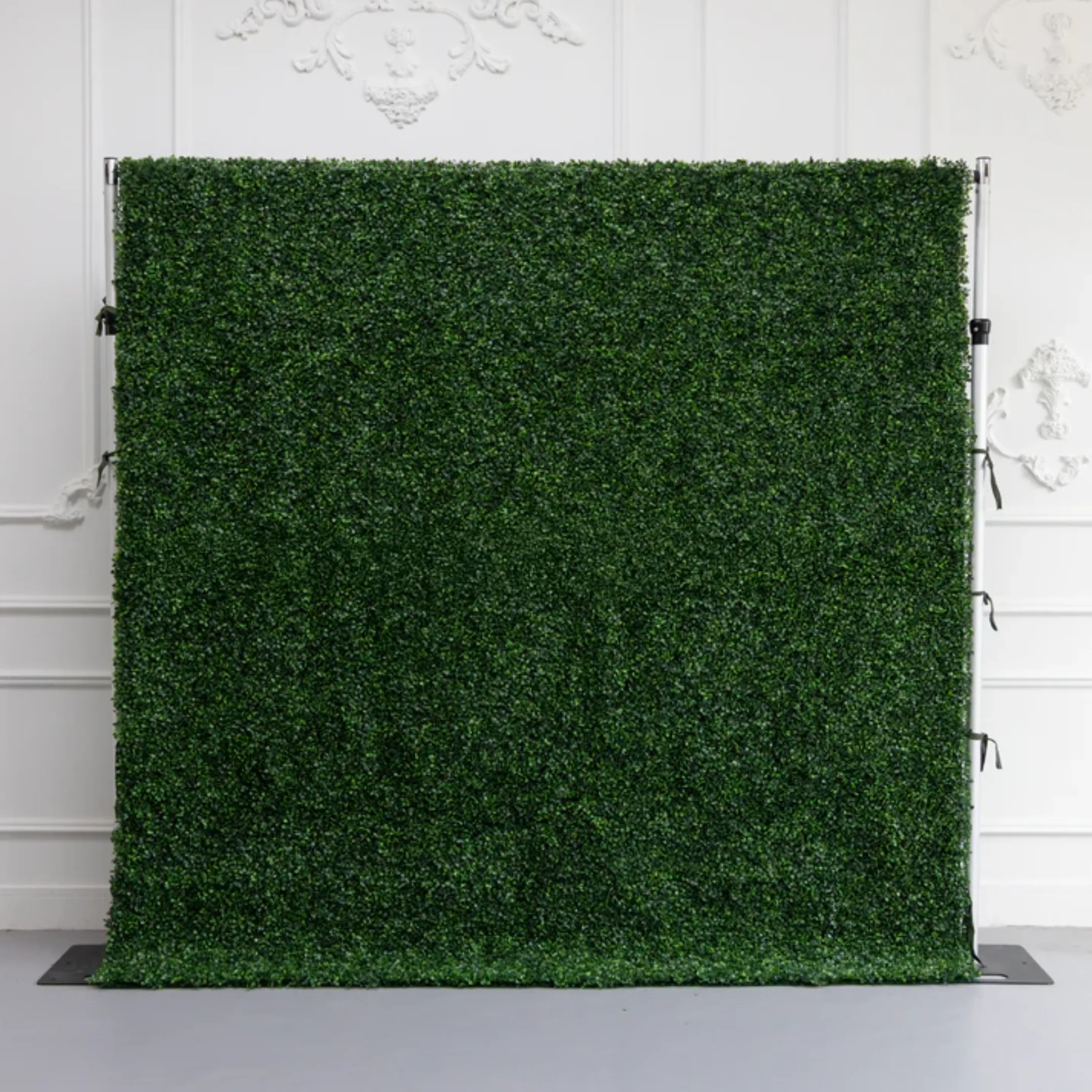 Milan green boxwood flower wall