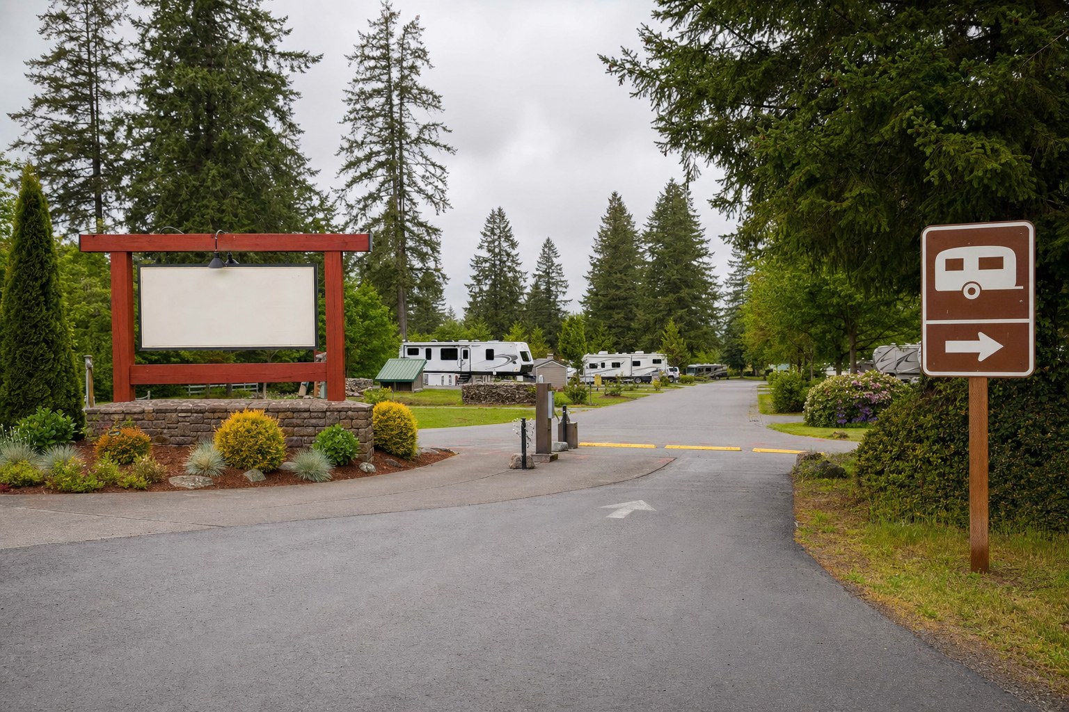 Clearly marked entrance and driveway at an RV park