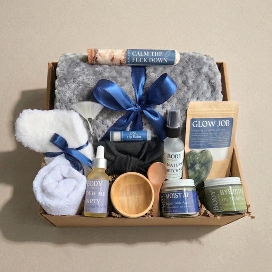 Skincare Gift Set for 30th Birthday Spa Gift Idea for Bachelorette Gift for Sister 40th Birthday Luxury Skincare Gift Basket for Best Friend