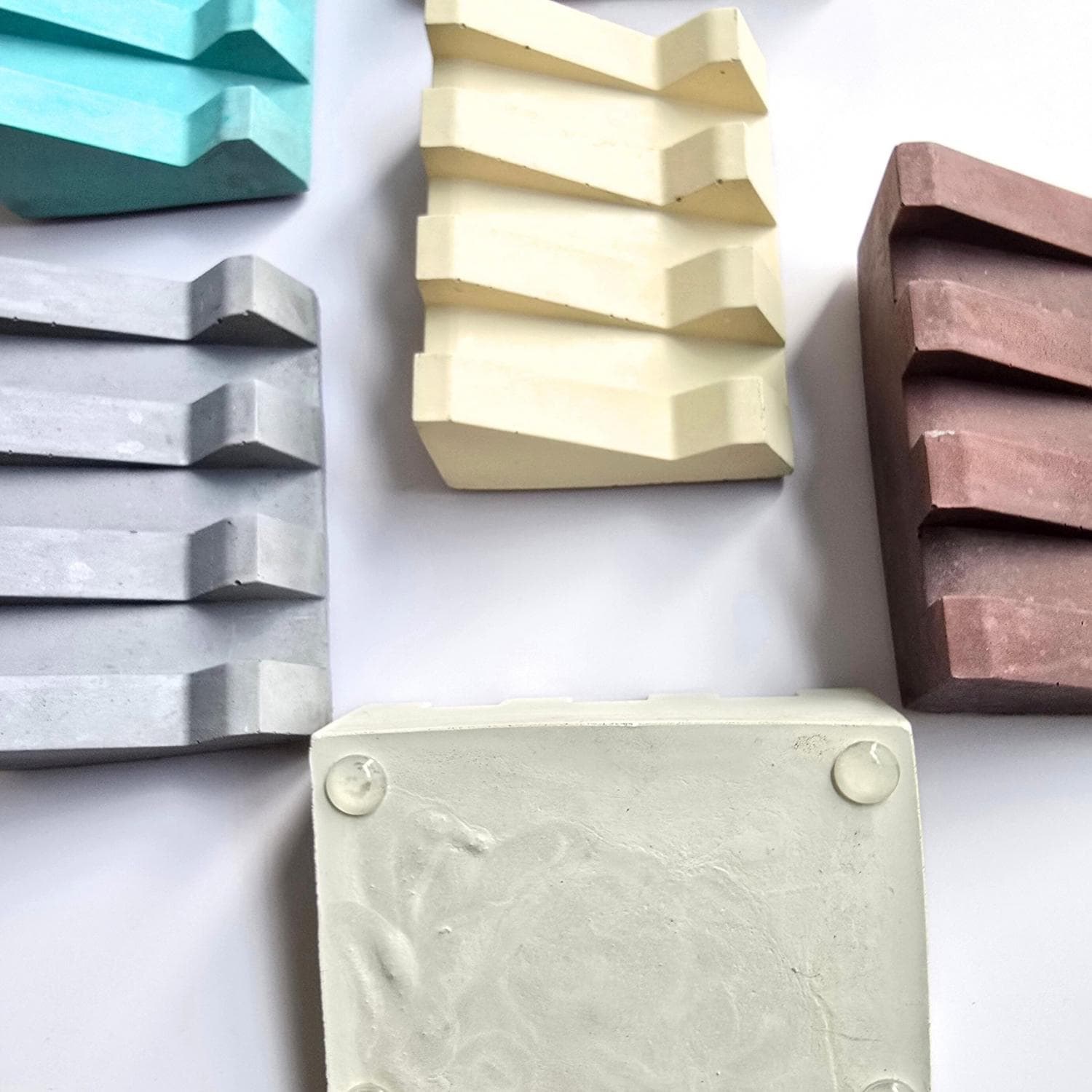 Soap Dish For Minimalist Bathroom Decor Cement Sponge Holder Modern Concrete Soap Holder For New Home Gift For Kitchen Soap Tray Self Drain, product view 5