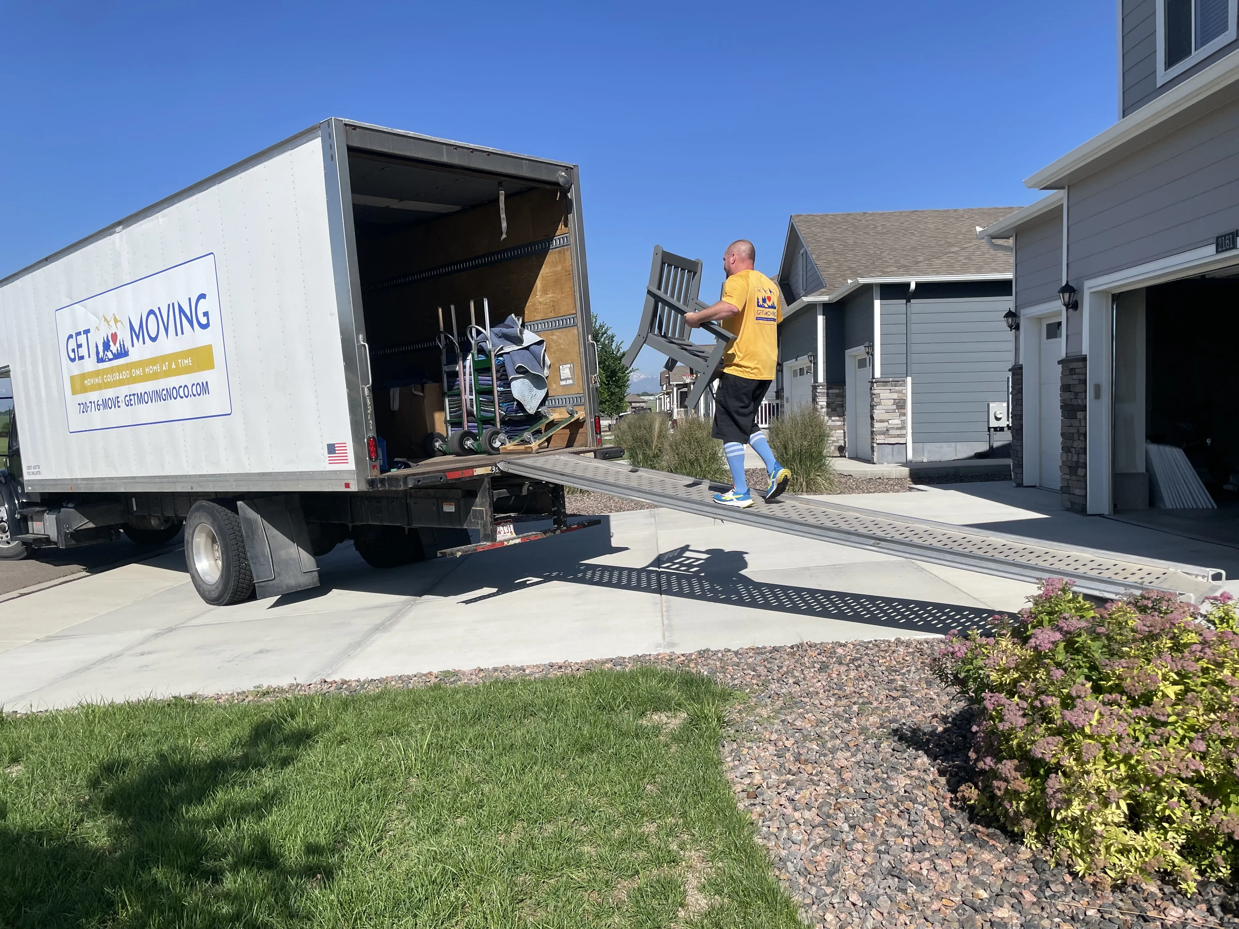 Get Moving loading & unloading service