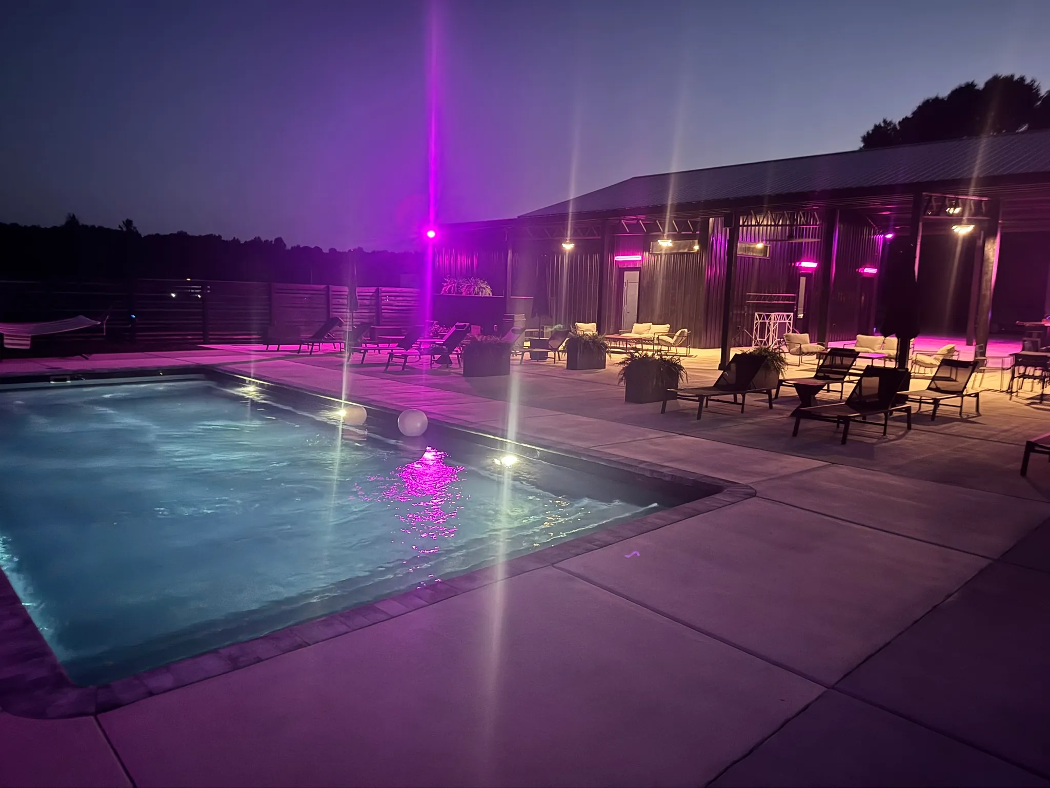Farmcamp pool and spa after dark
