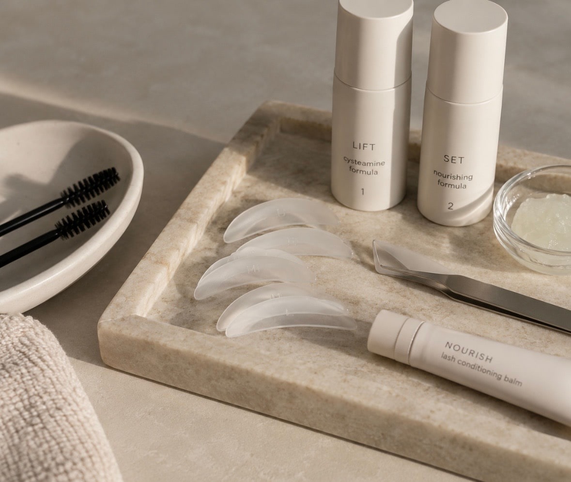 Cysteamine lash lift and nourishing products prepared for a Korean lash lift