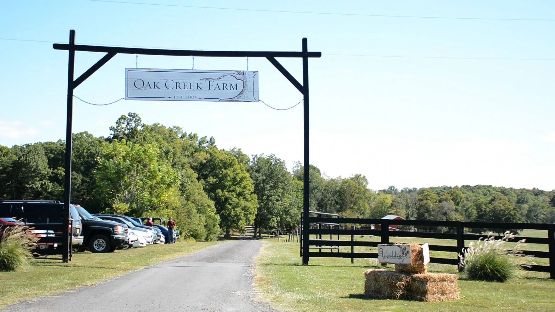 Entrance to Oak Creek Farm, a working wedding farm in Virginia