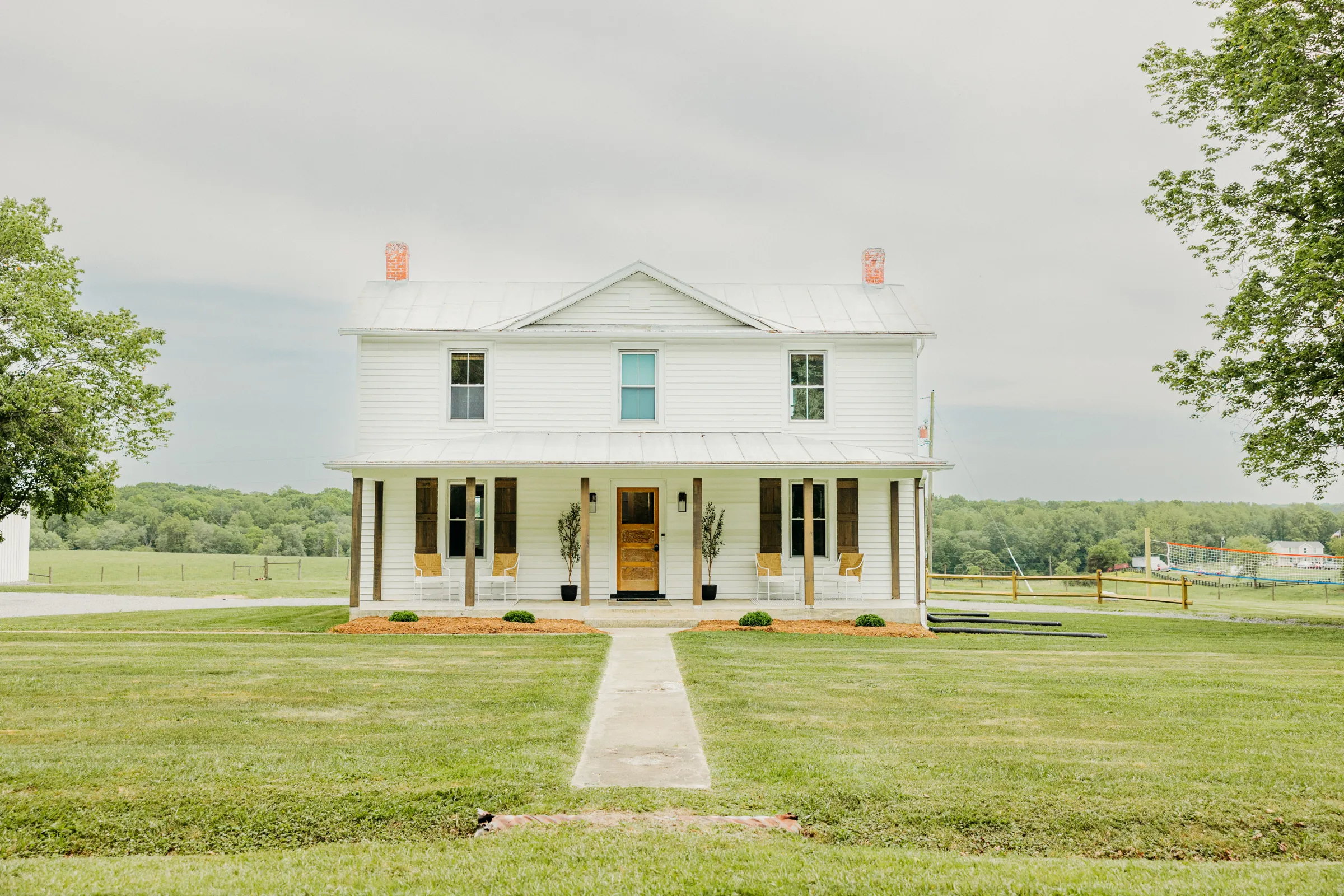 Farmhouse exterior at Oak Creek Farm