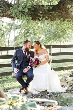Real wedding at Oak Creek Farm, photo 4