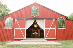Real wedding at Oak Creek Farm, photo 45