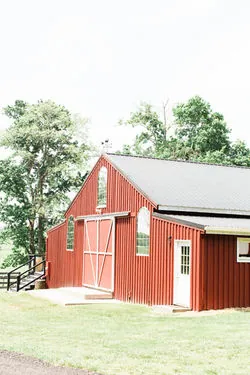 Real wedding at Oak Creek Farm, photo 48