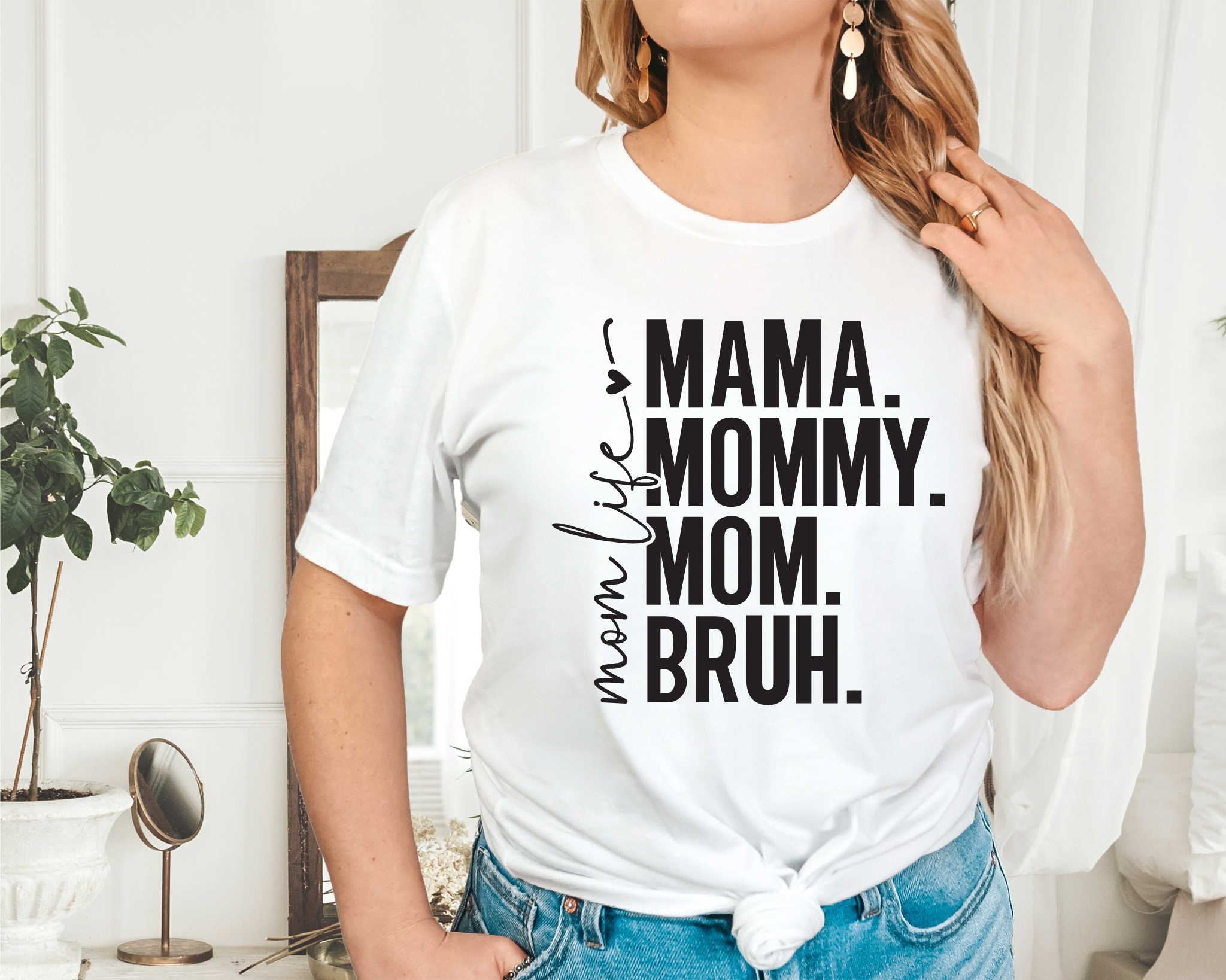 Momlife Tee