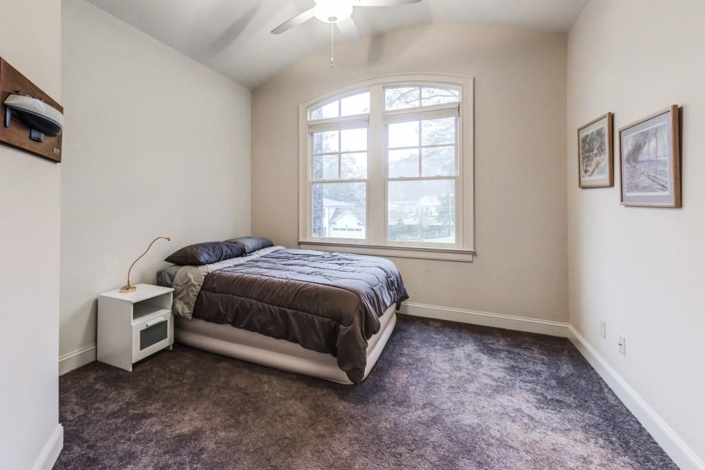 Guest bedroom, before the professional reshoot