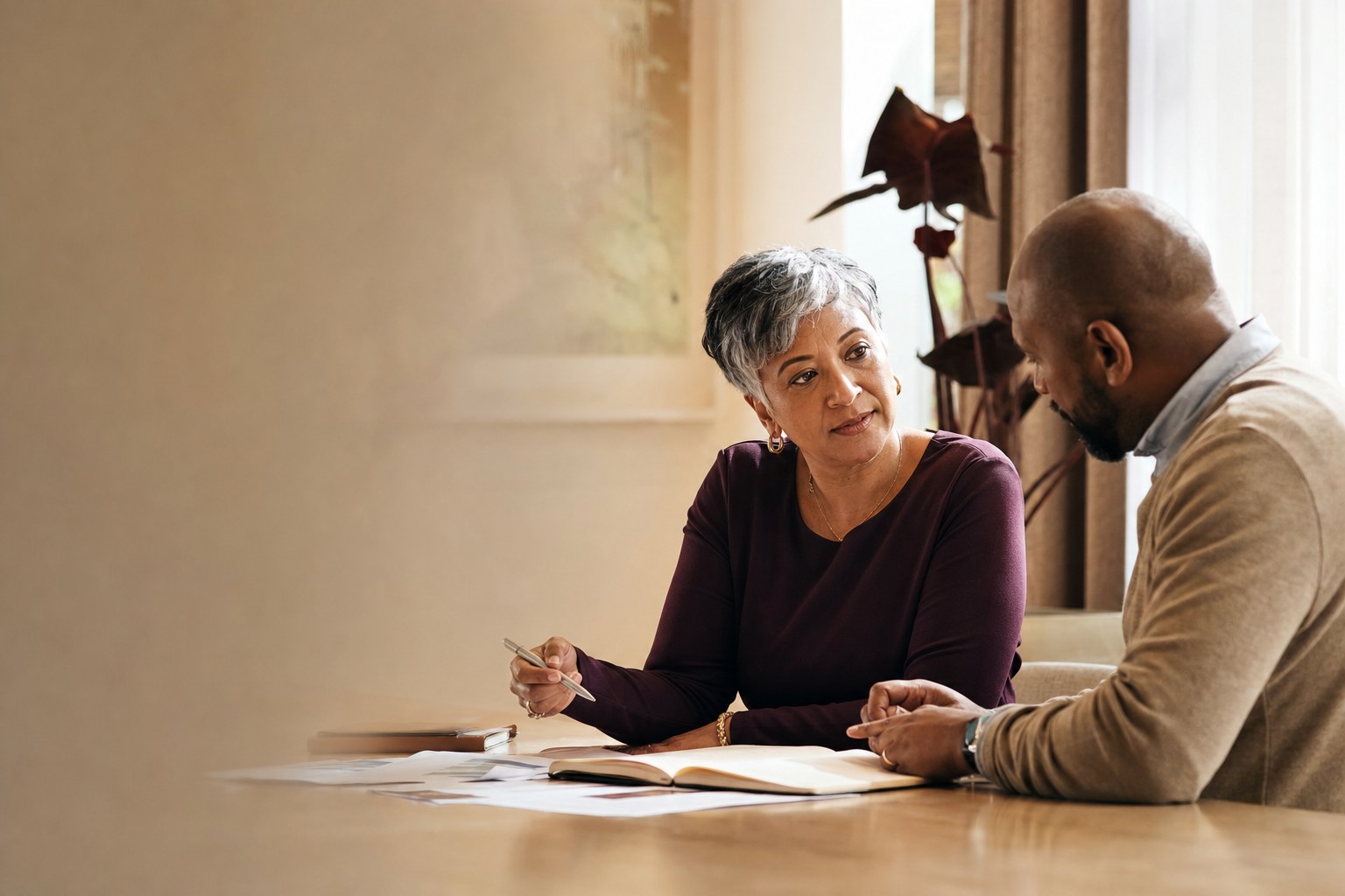 HR advisor reviewing people strategy with a business leader
