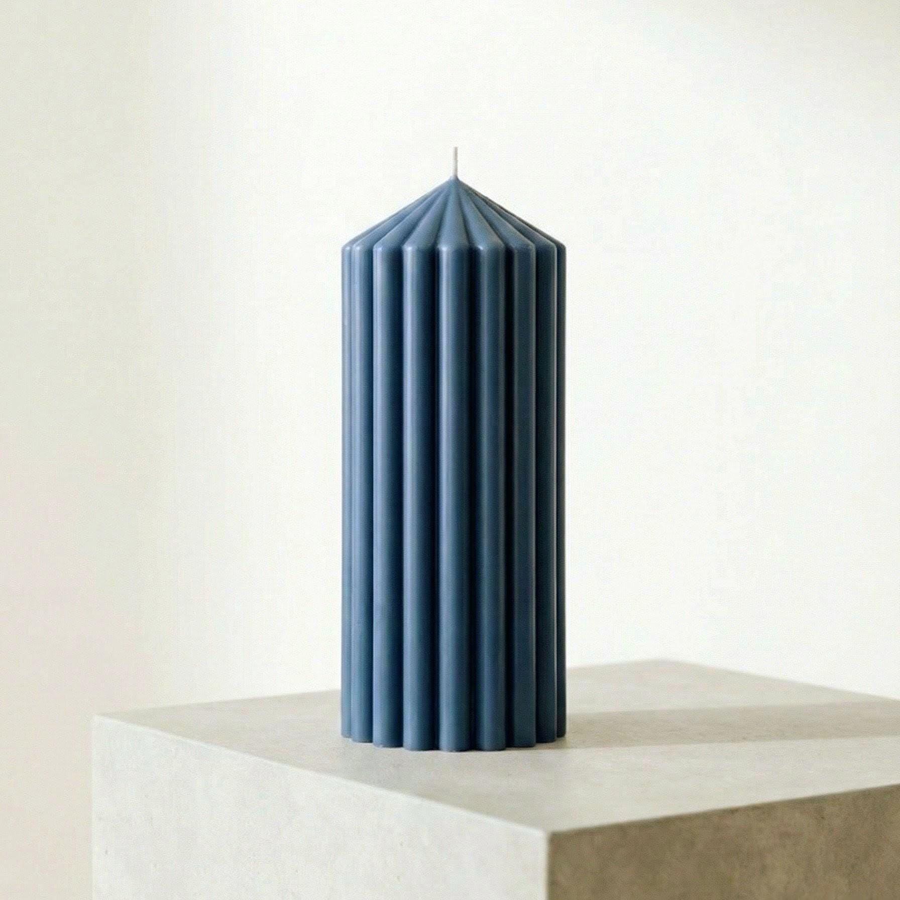 Modern 6-Inch Ribbed Soy Pillar: Geometric Architectural Decor