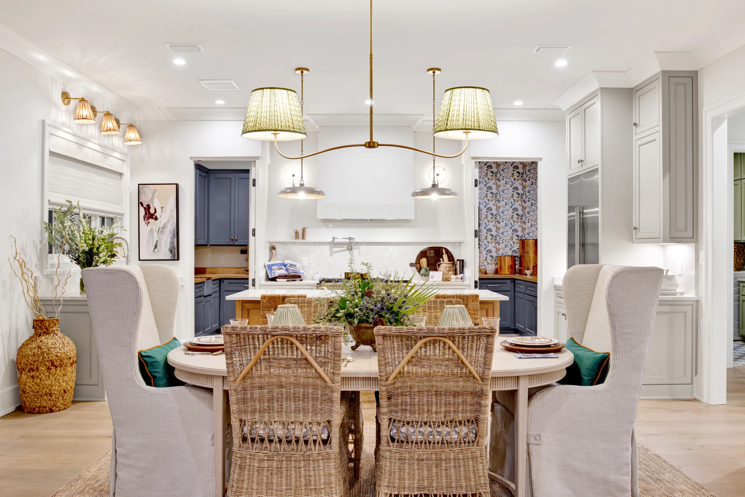 Open-plan kitchen and dining area