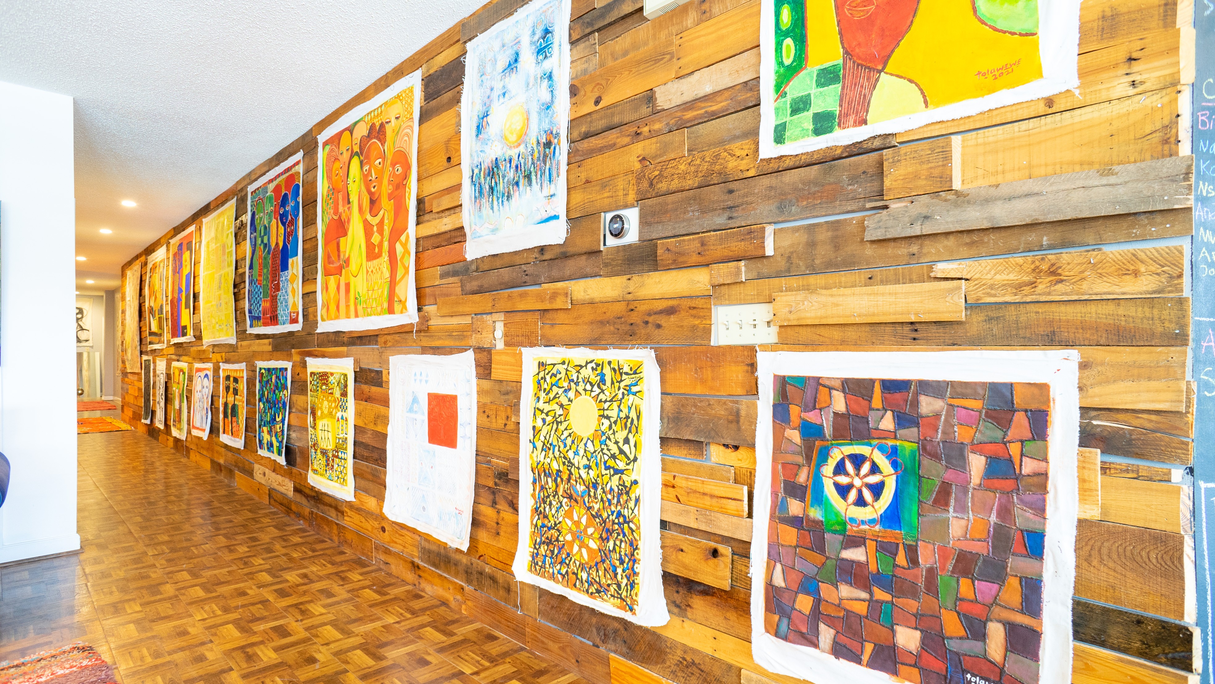 GALLERY RENTAL