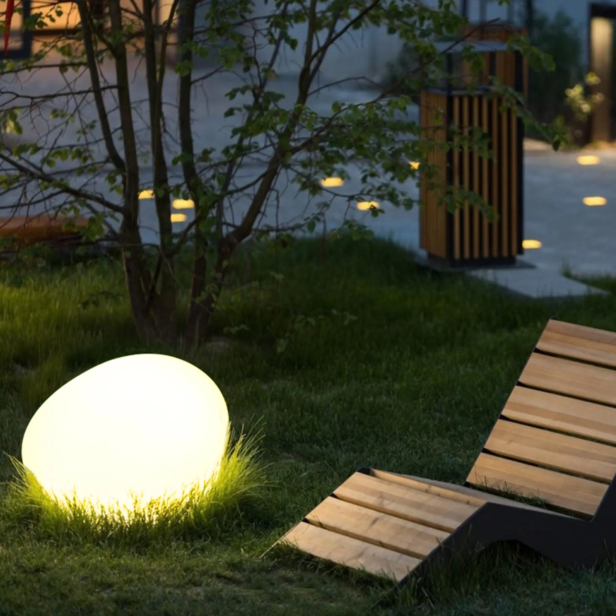 Blisome: Indoor & Outdoor Solar 12”Cobblestone LED Light(80Lm) with Remote