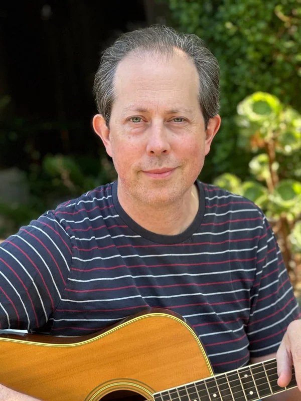 Eli Eckert faculty headshot