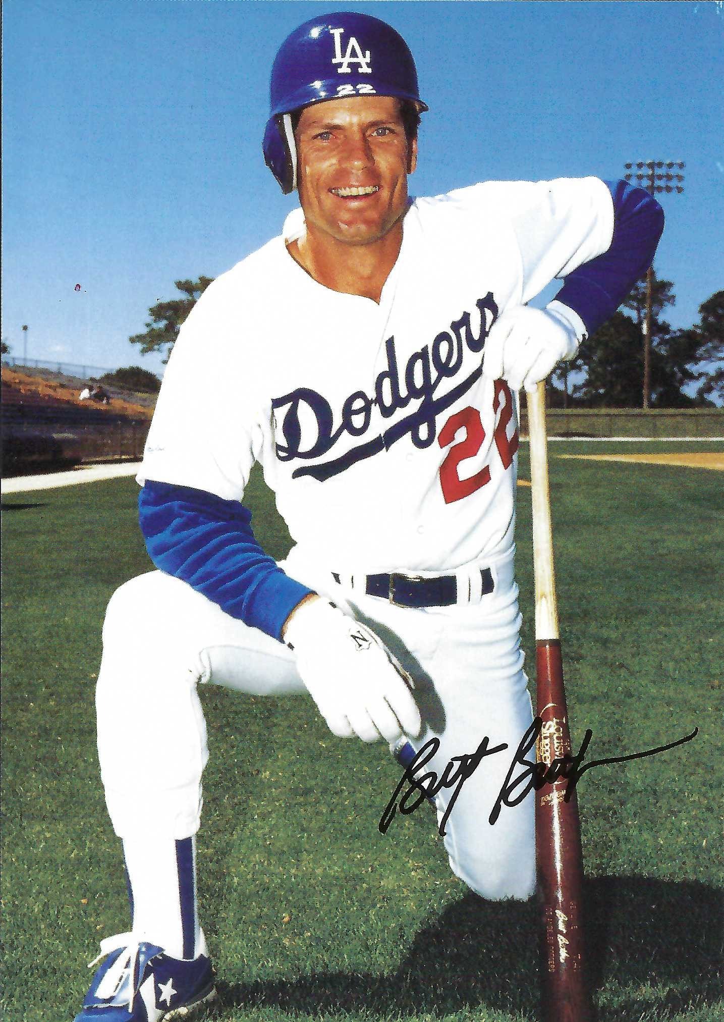 Signed item for Autograph #73 – Brett Butler – Los Angeles Dodgers – MLB