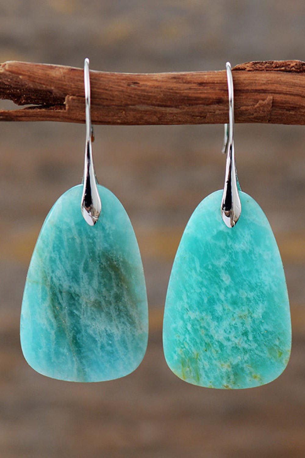 How to Choose Natural Stone Jewelry