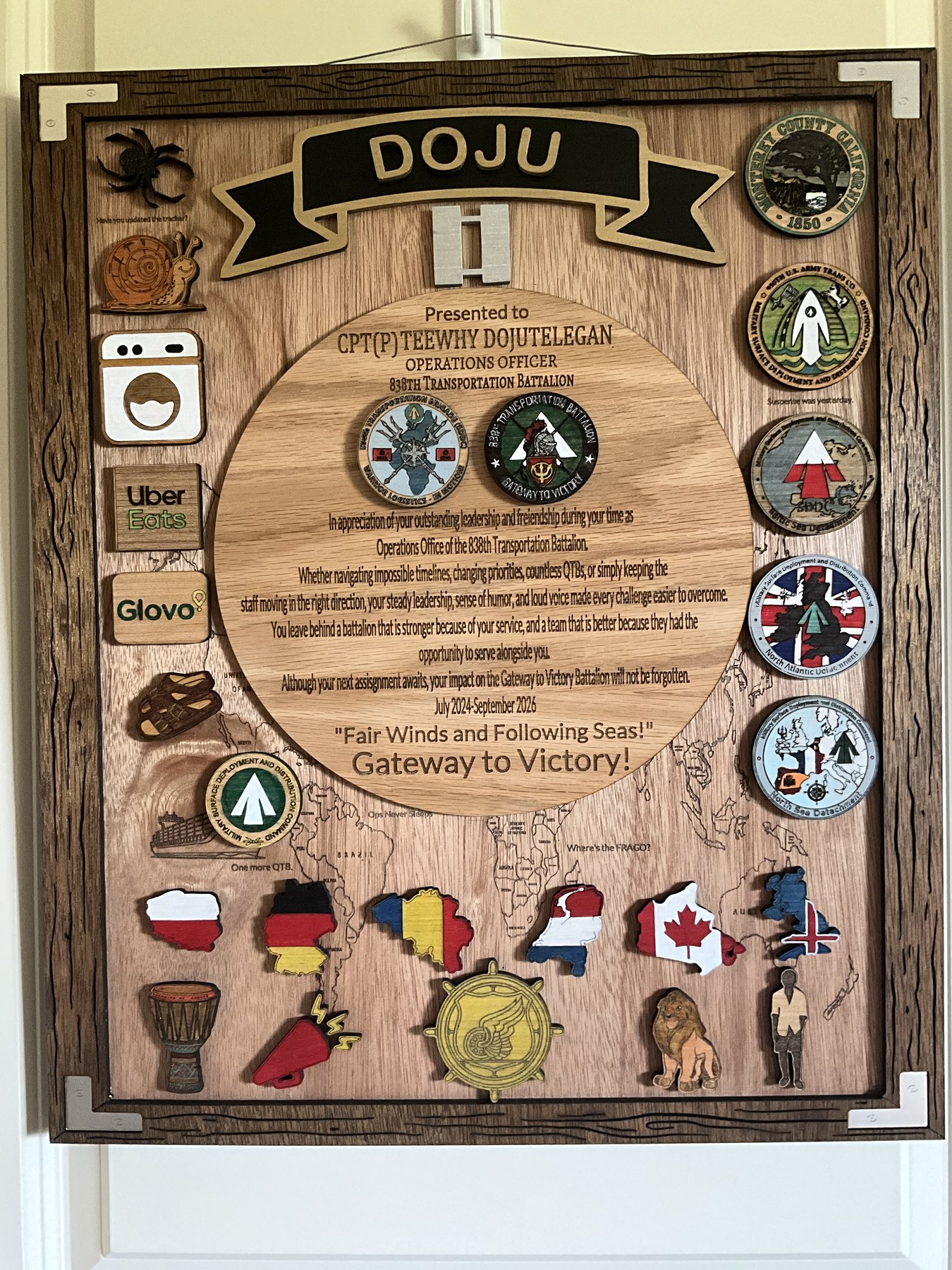 Custom wooden personalized military service tribute plaque