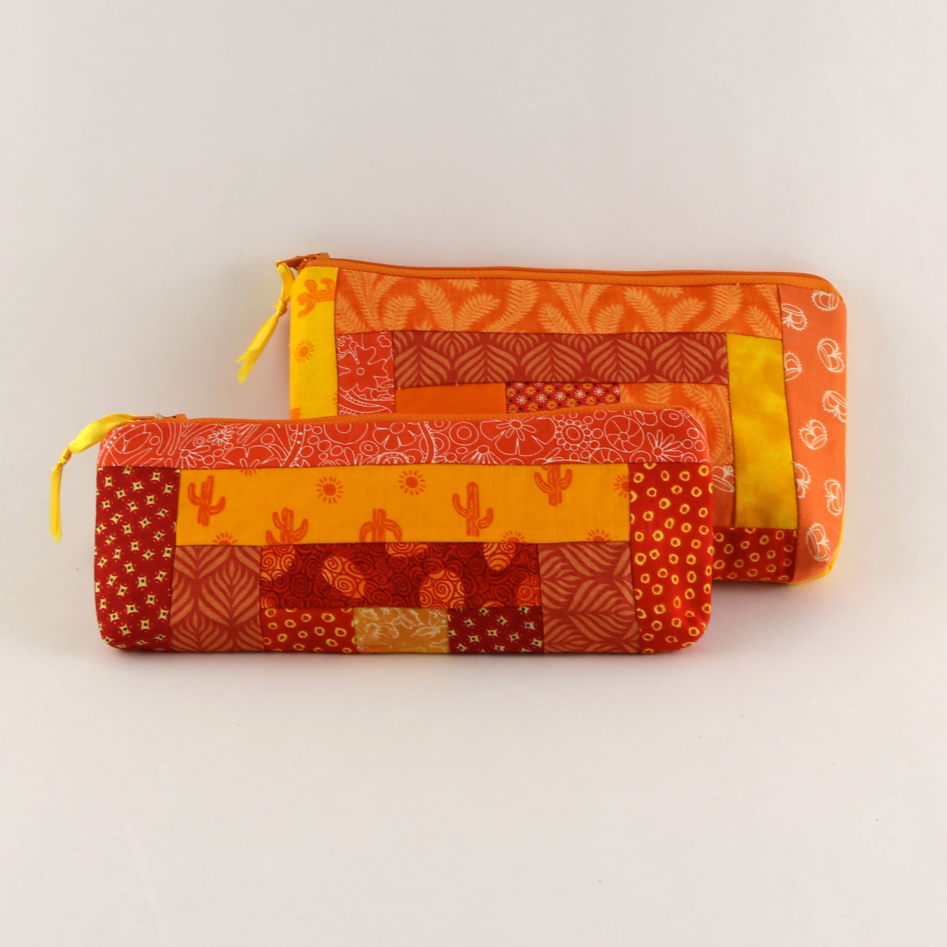 Handmade quilted pouch and small fabric accessories