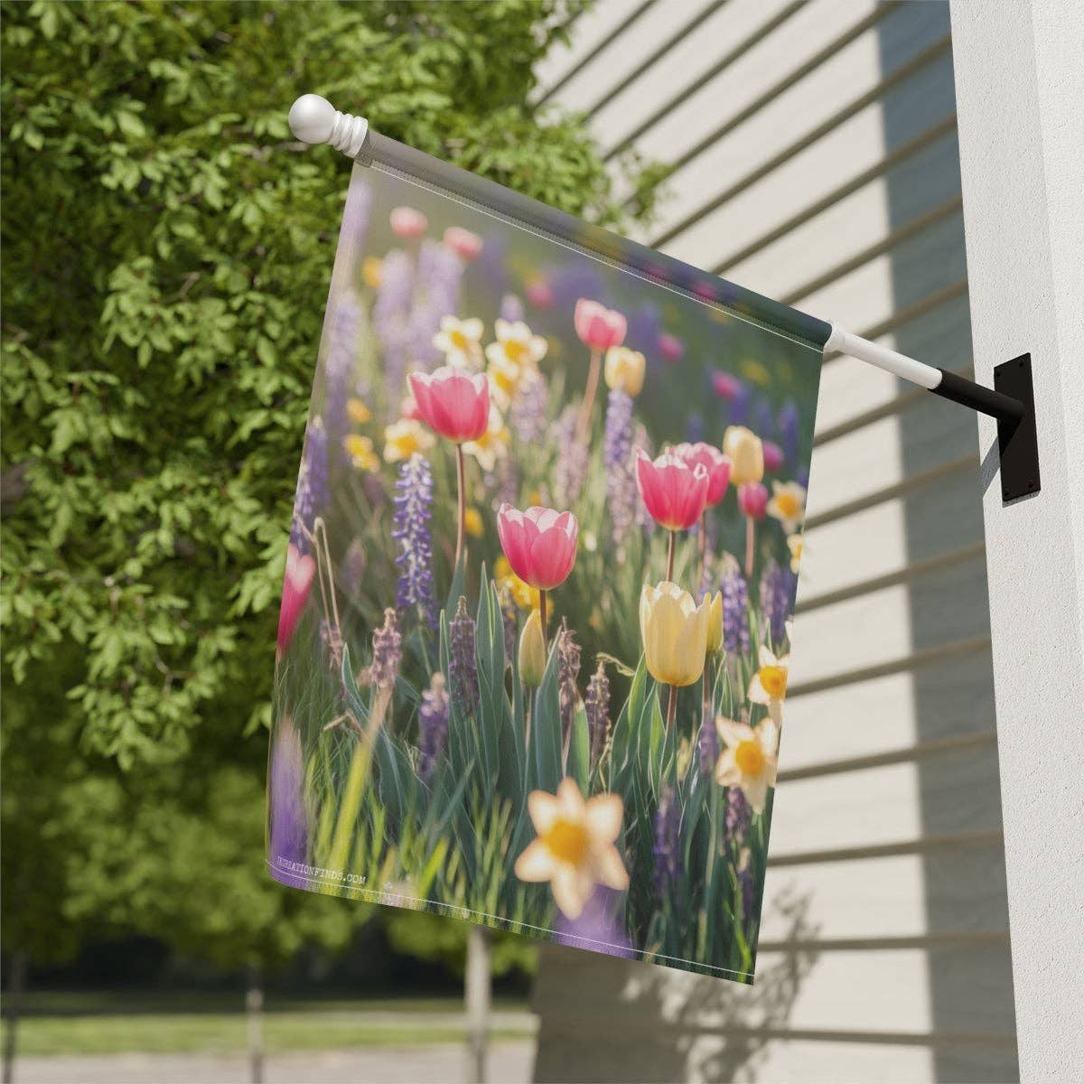 Tulip Garden Banner, Floral House Banner, Spring Flower Banner, Outdoor Garden Decor, Colorful Yard Sign, Welcome Banner, Housewarming Gift