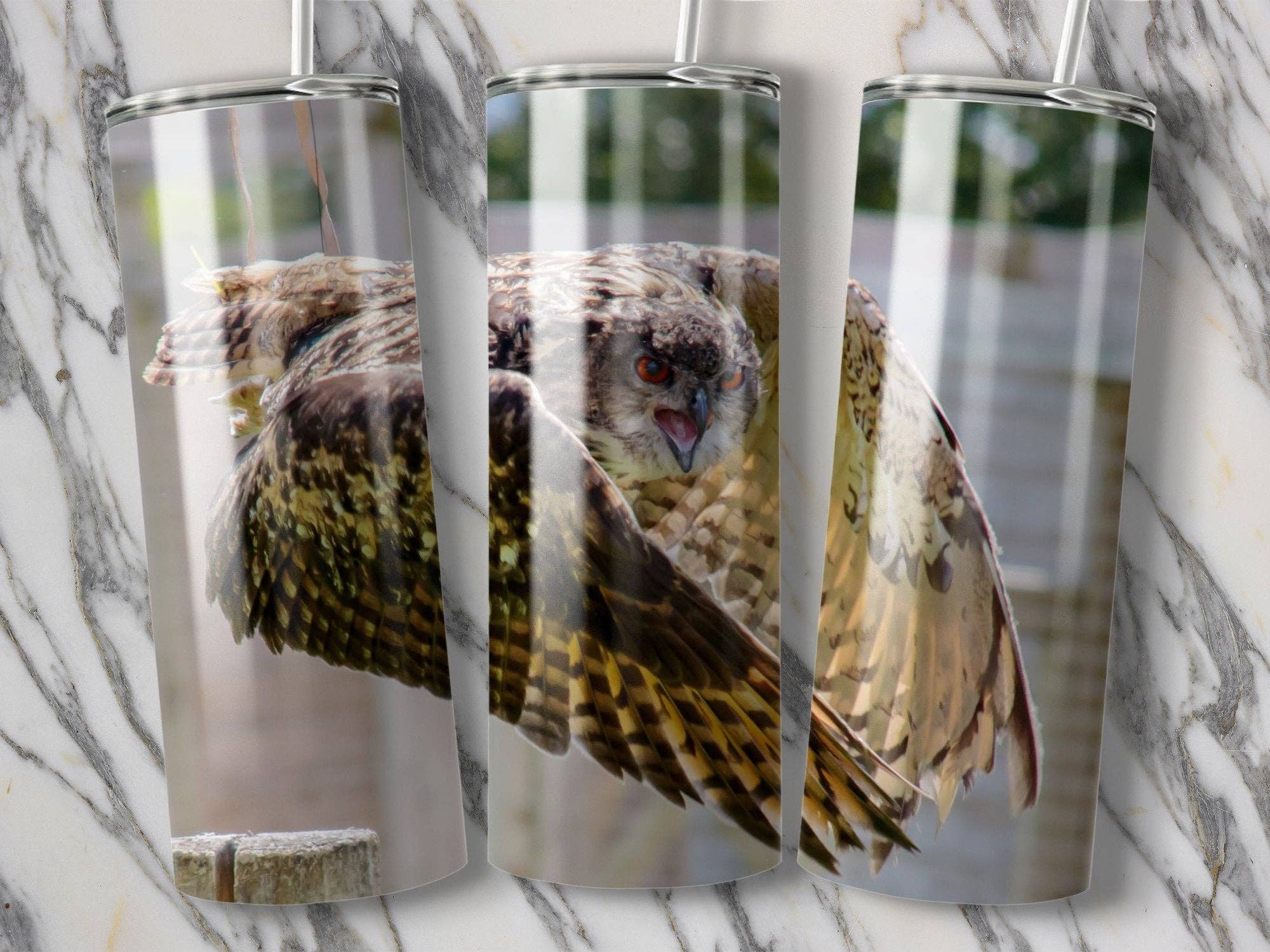 Owl in Flight Tumbler, Unique Wildlife Tumbler, Bird Photography Travel Mug, Gift for Bird Lovers, Nature Inspired Drinkware