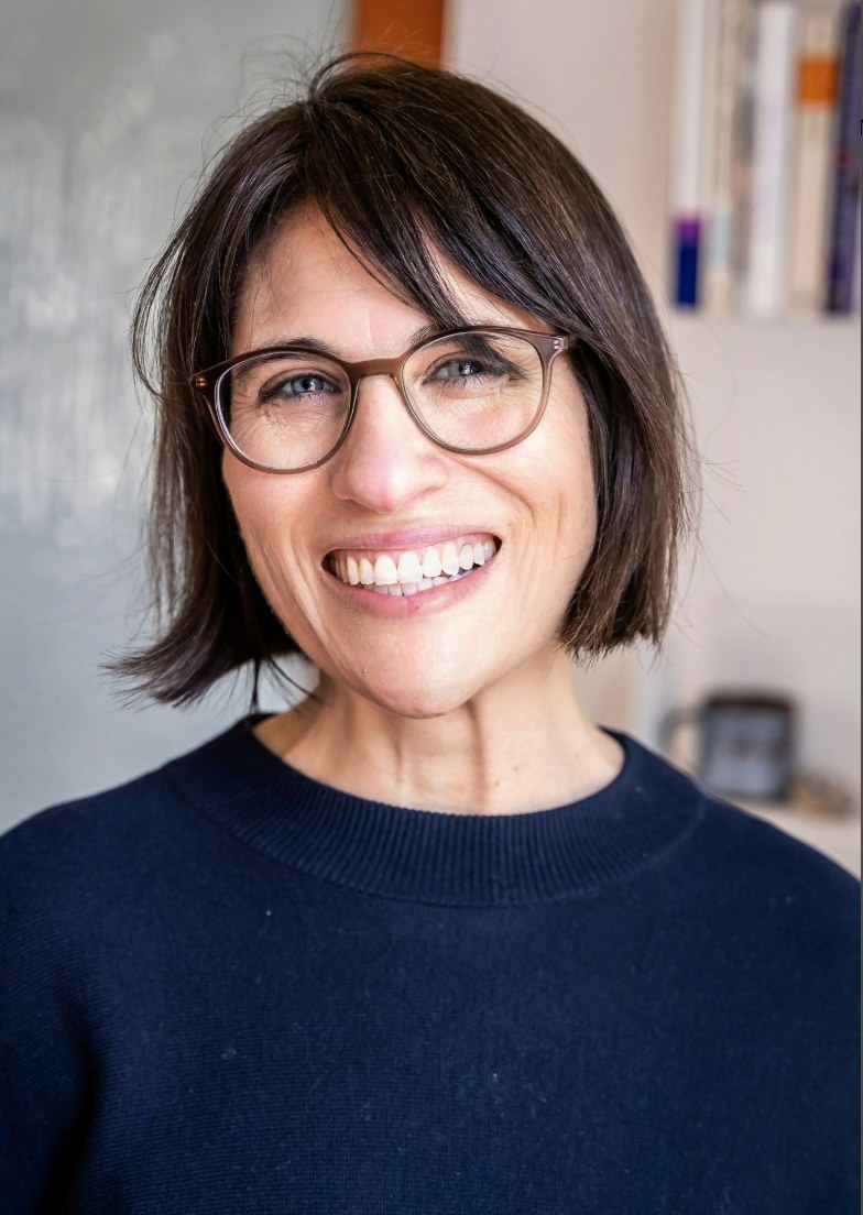Avigail Schotz smiling