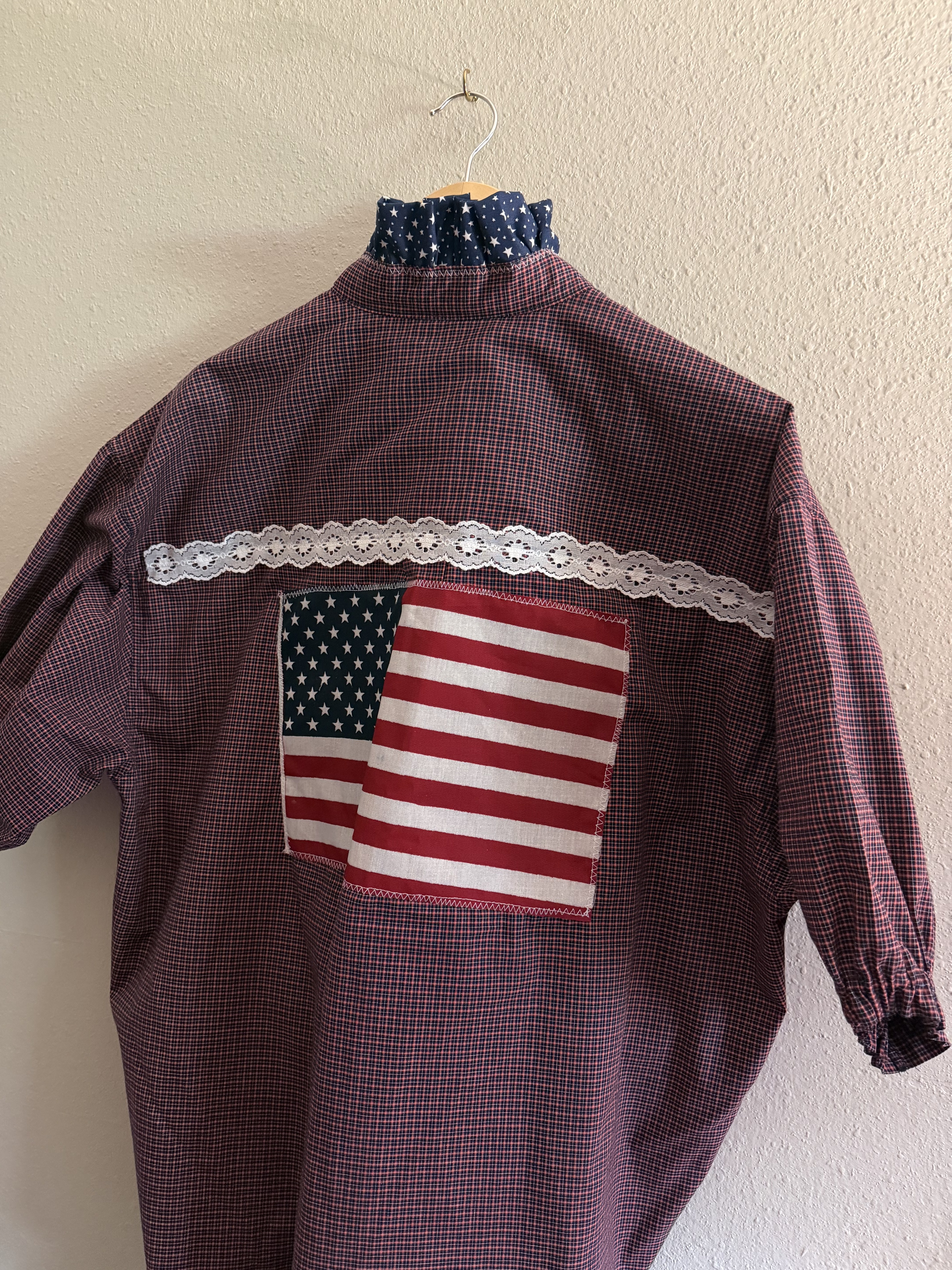 Ruffle Reworked Men's Shirt Americana July 4th Spirit Size: XXL, back view