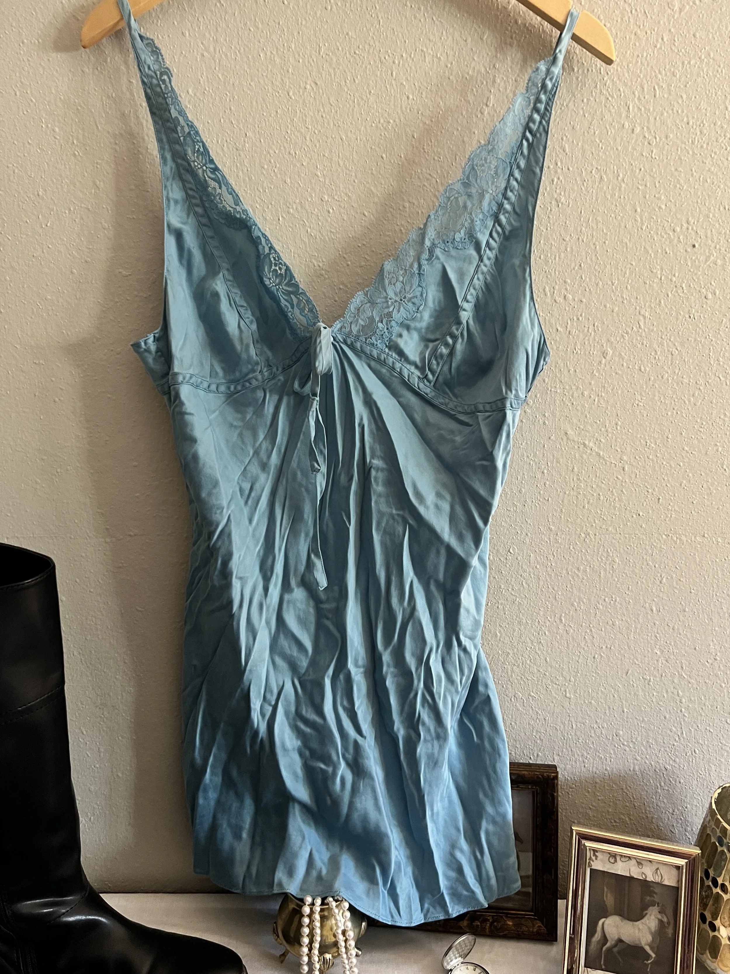 Vintage Y2K Light Blue Liquid Satin Slip-Cami Top. Size: Large