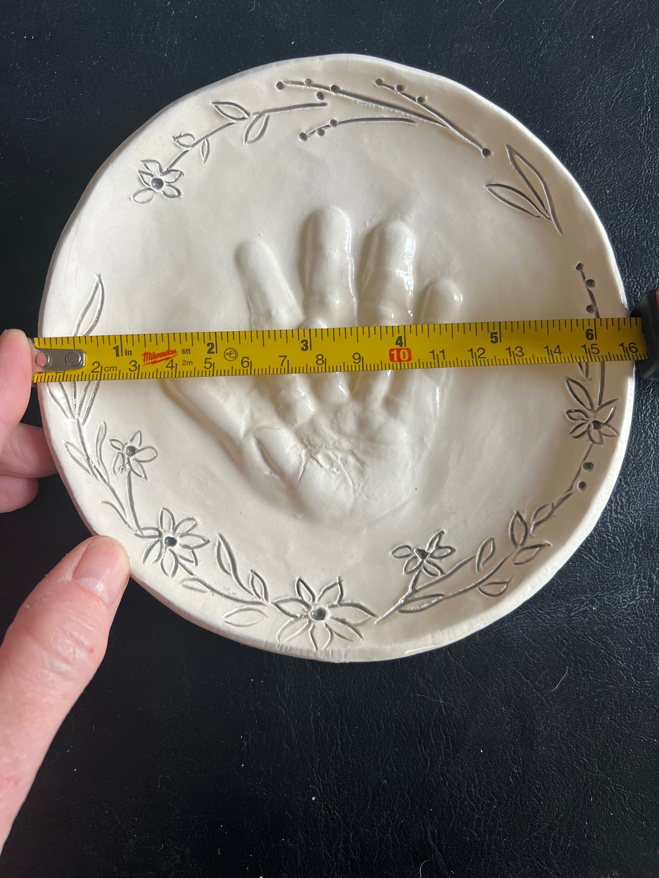 Custom Large Handprint jewelry Plate, Personalized Baby handprint Jewelry Dish, Mommy jewelry Dish, view 4