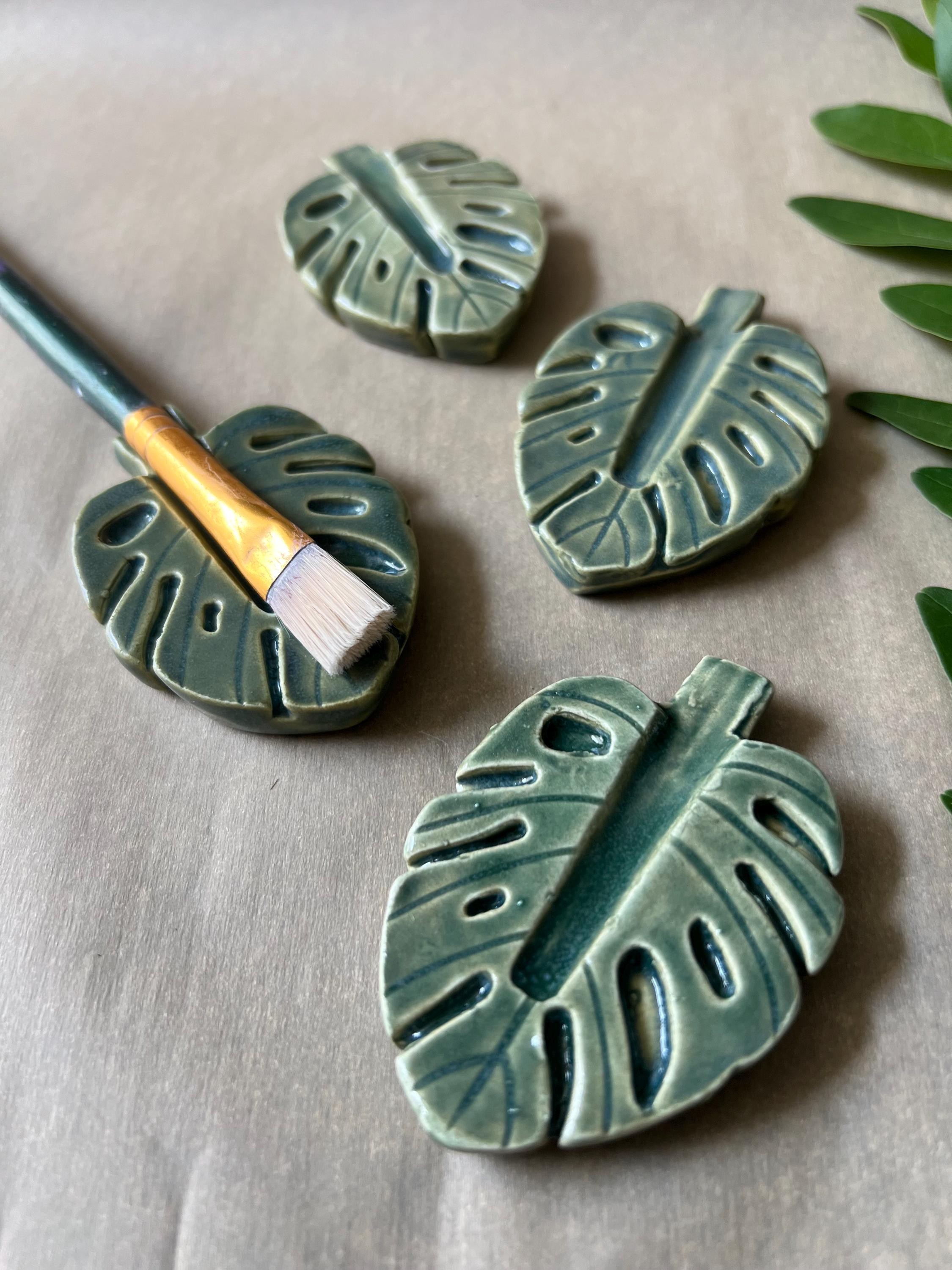 Monstera Leaf Ceramic Paint Brush Rest, Green Art Studio Holder, view 6
