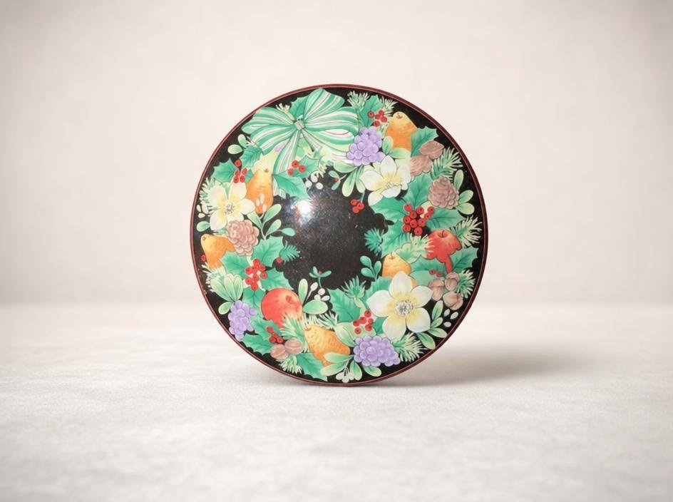 Mikasa Festive Wreath Porcelain Trinket Box, Japan Ring Holder (5" Diameter), view 2