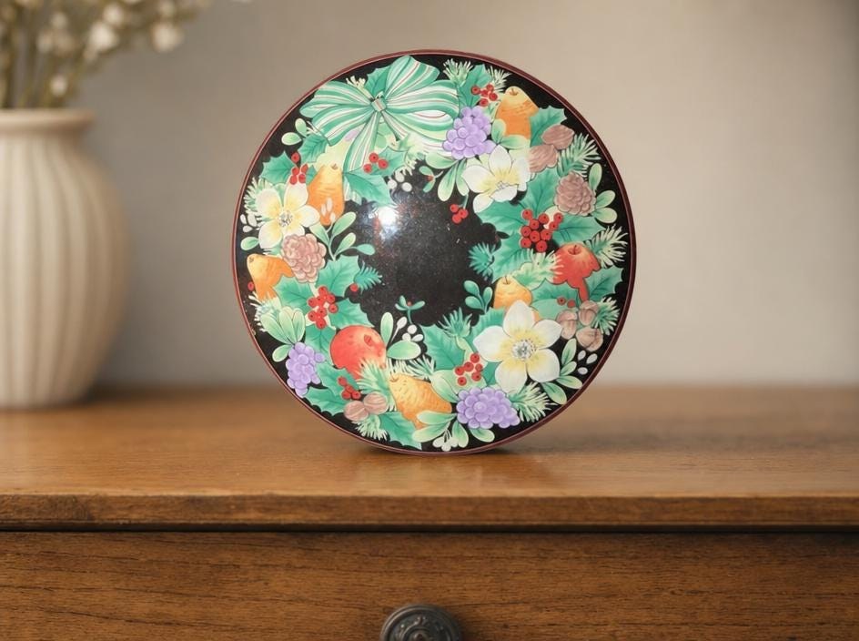Mikasa Festive Wreath Porcelain Trinket Box, Japan Ring Holder (5" Diameter), view 3