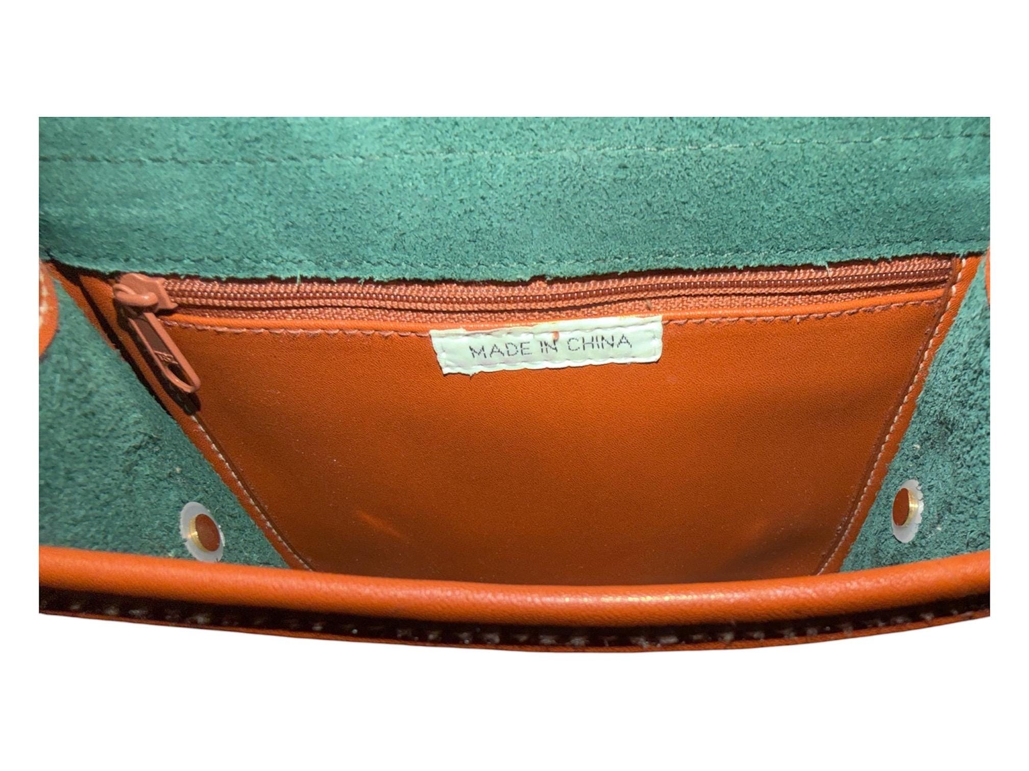 Forest Green Pebbled Leather Crossbody Bag, 90s Equestrian Saddle Style (Oggi Domani) Vintage Dooney, view 5