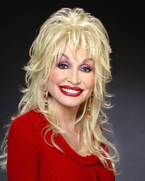 Dolly Parton tribute gallery image 11