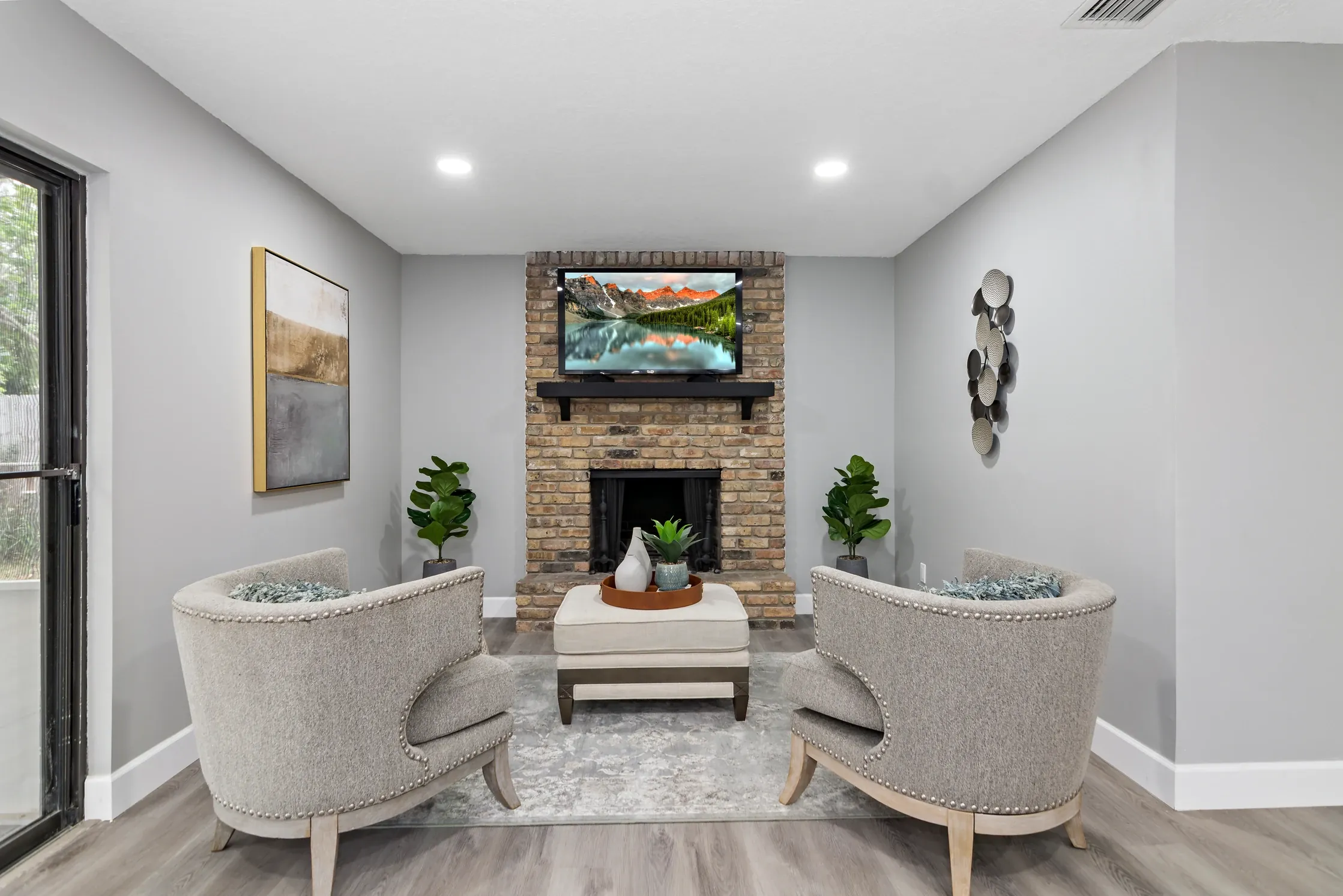 How to Stage a House for Sale: A Room-by-Room Guide
