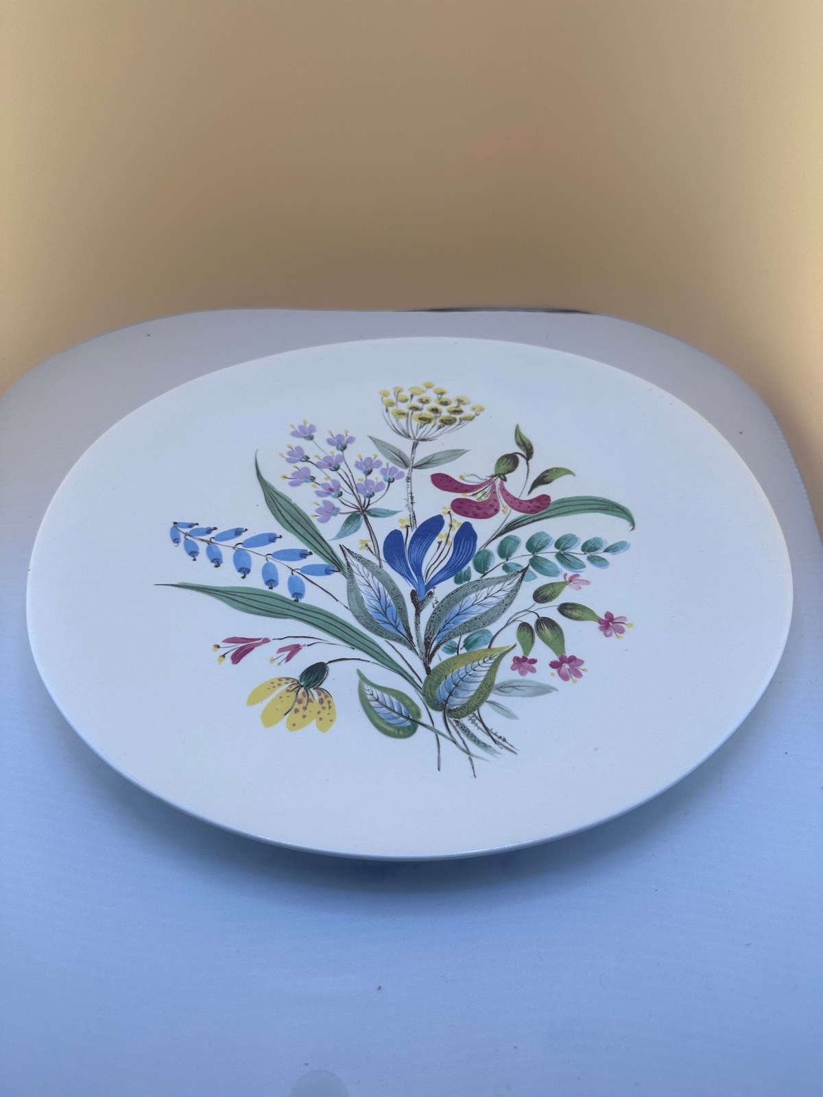 Eva Zeisel Hall Bouquet Wildflower Plate: Vintage Floral Dinnerware
